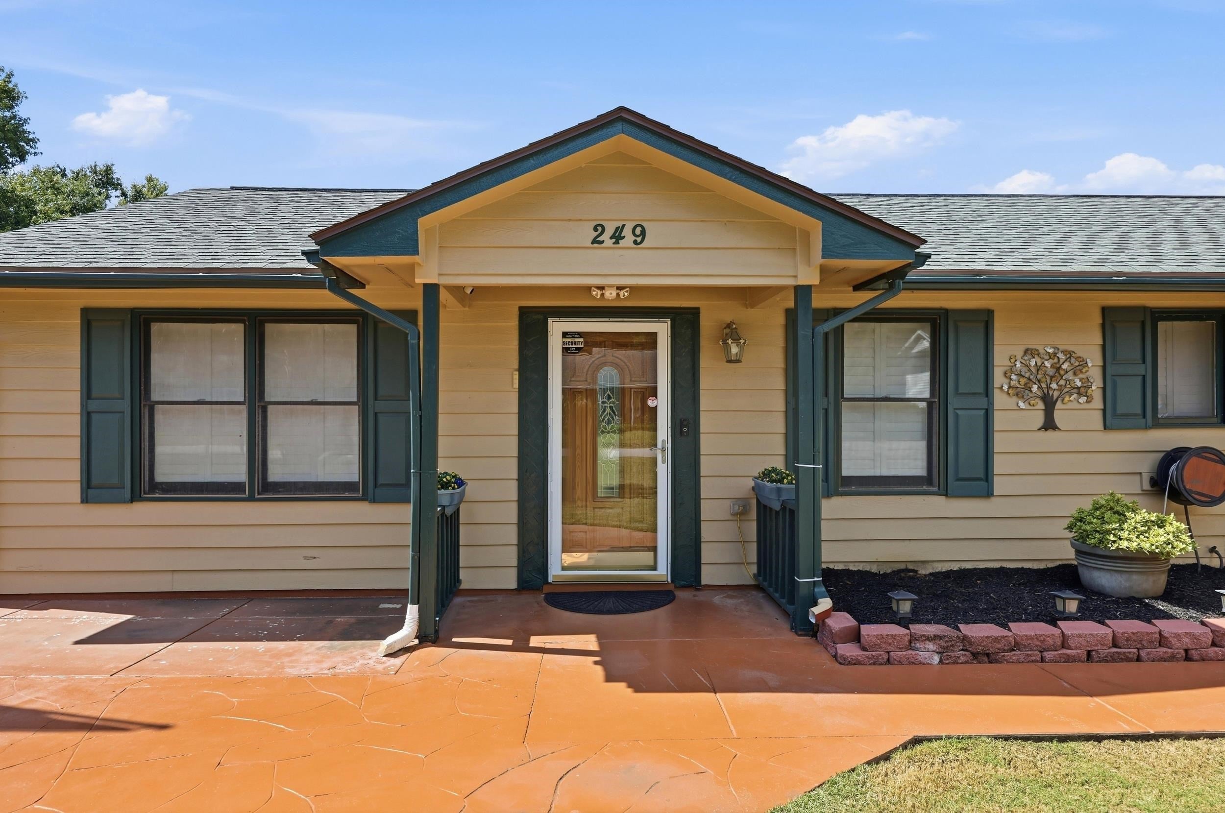 249 Robin Hood Circle