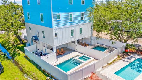 A home in Surfside Beach