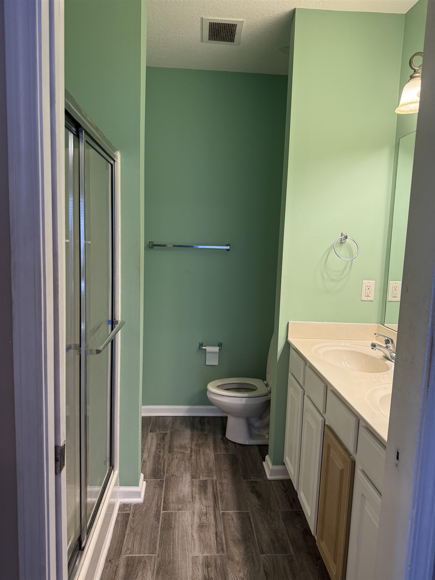 4104 Pinehurst Circle 2D