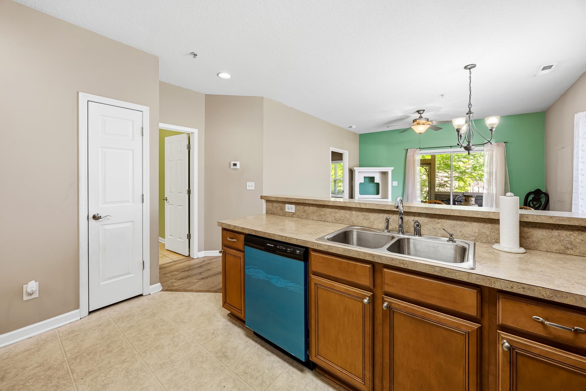 4104 Pinehurst Circle 2D