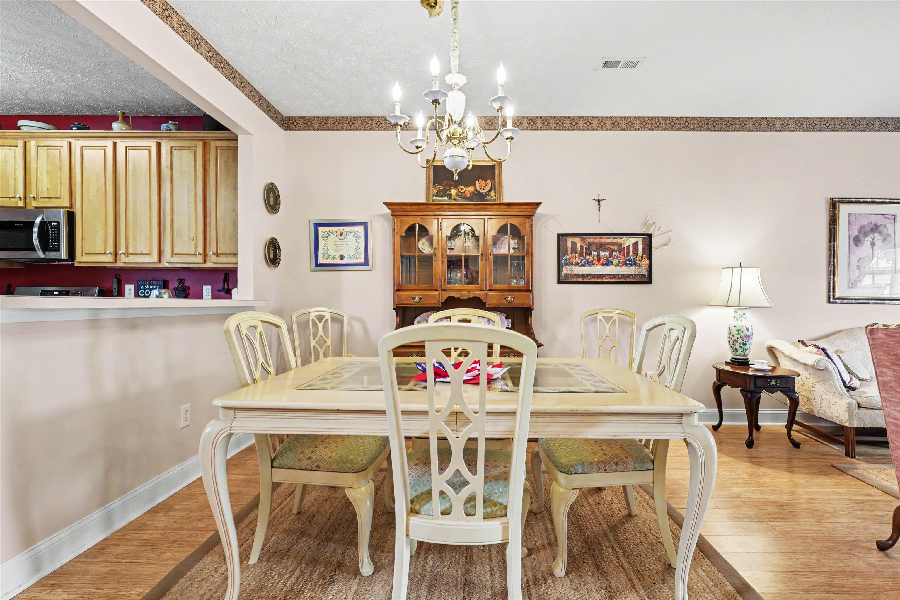 305 Rung Rd. 3
