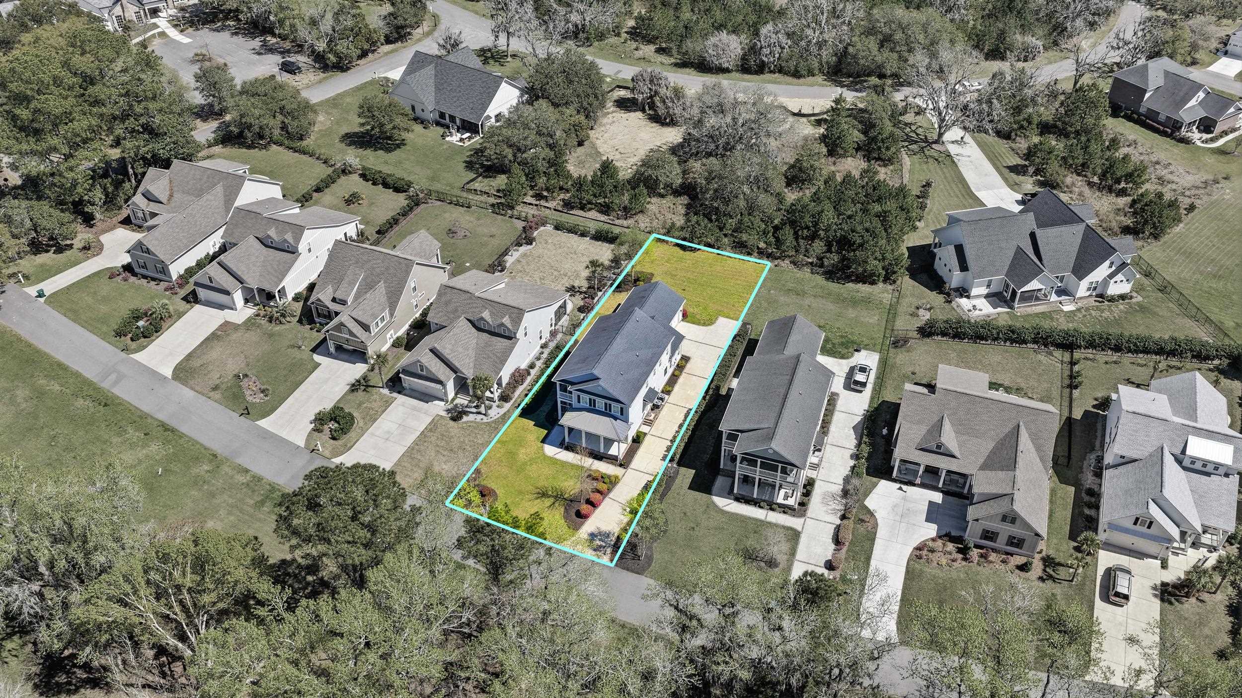 202 Spreading Oak Dr.