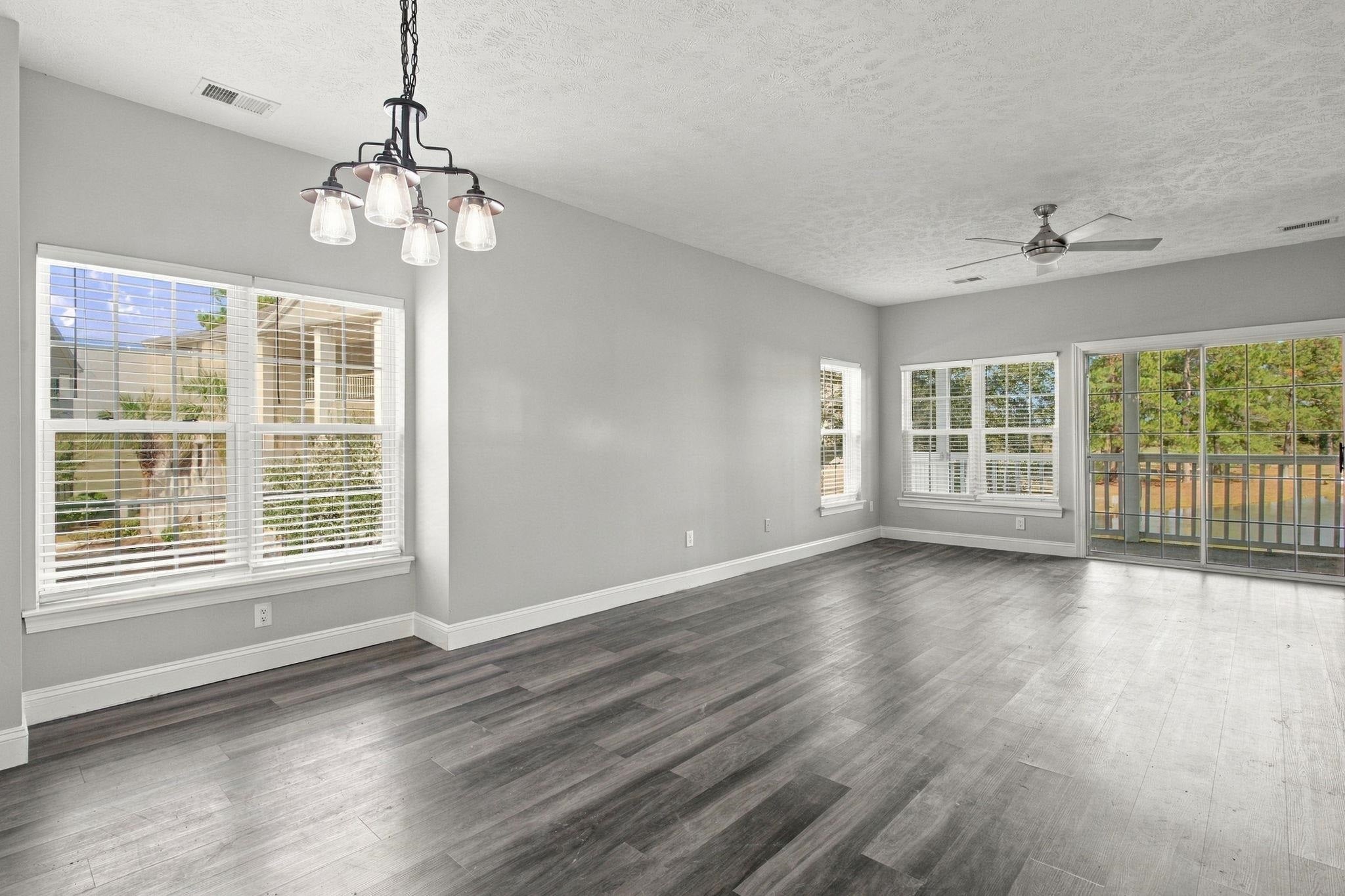 5090 Windsor Green Way 201