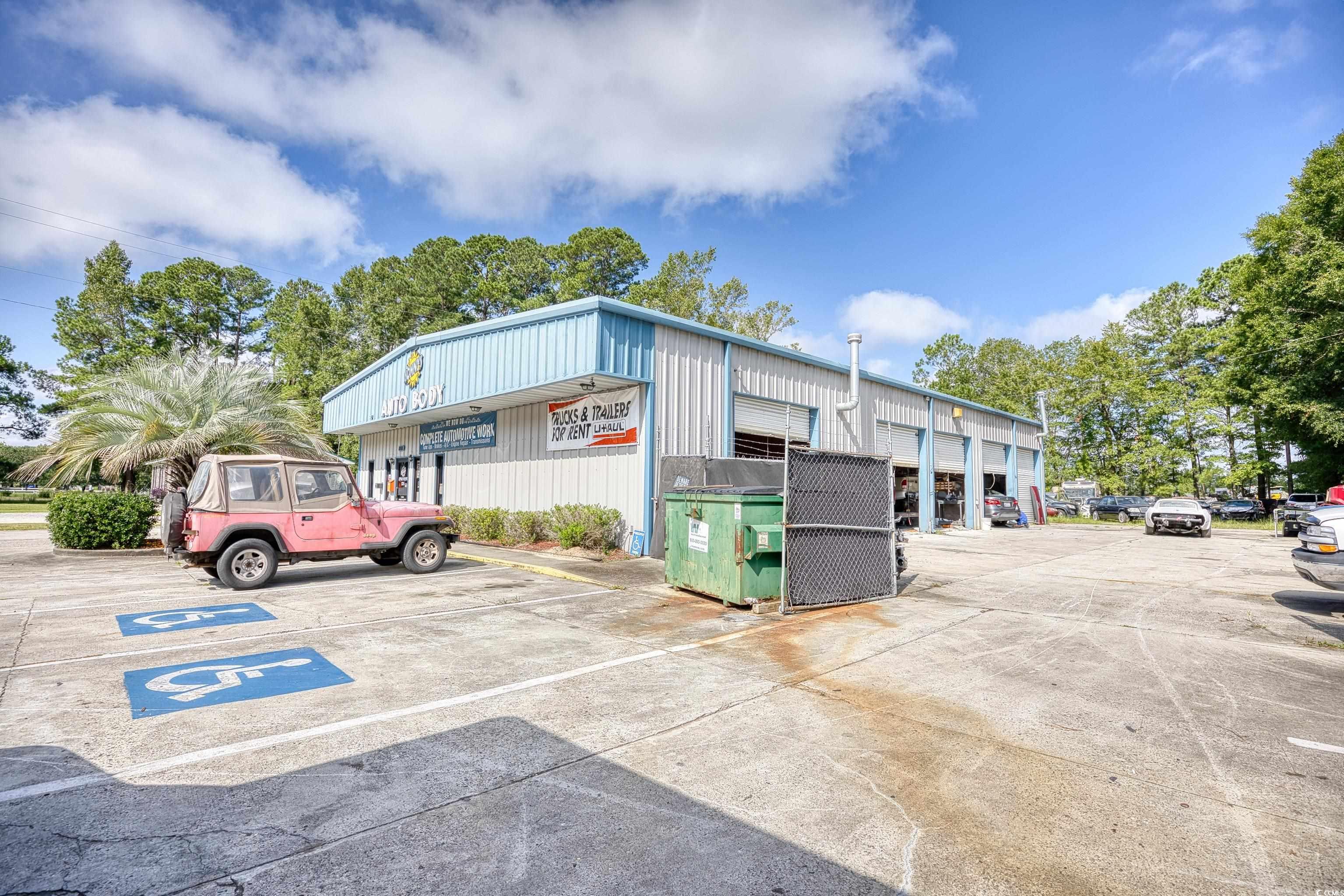 8760 Highway 707