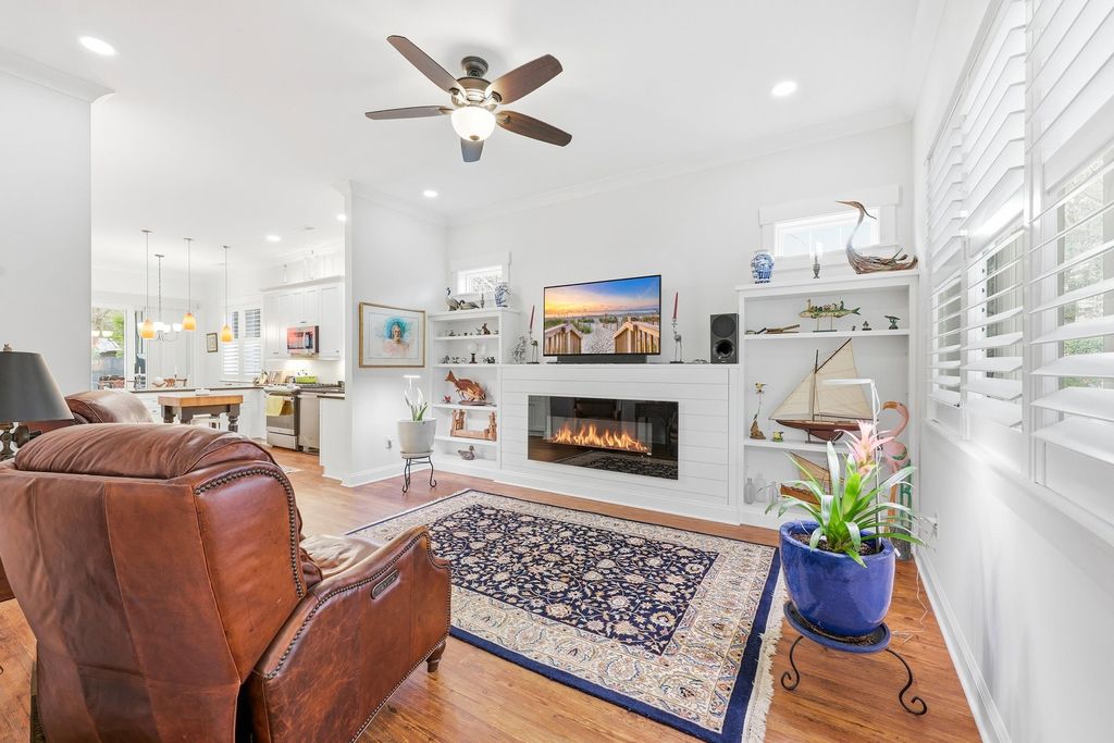 Photo of 1109 Duke St, Georgetown, SC 29440 (MLS # 2609517)