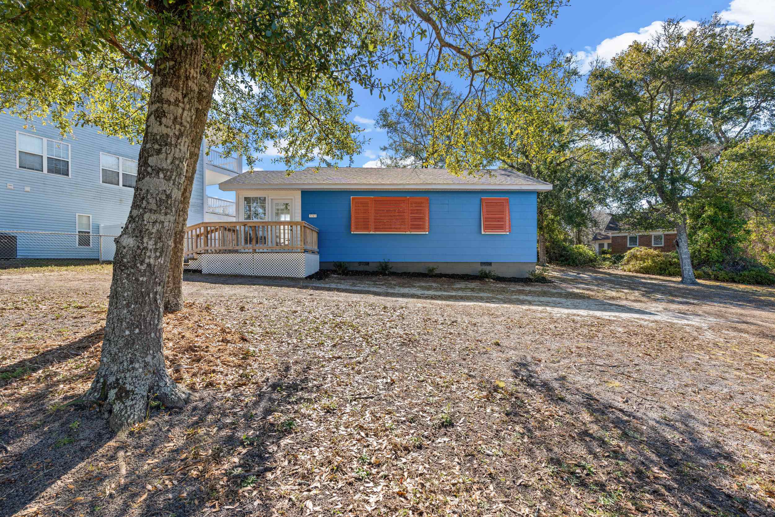 3703 Poinsett St.