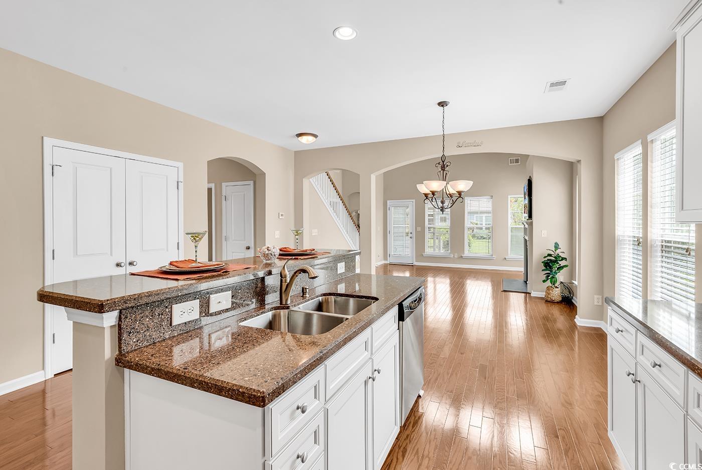 126 Dreamland Dr.