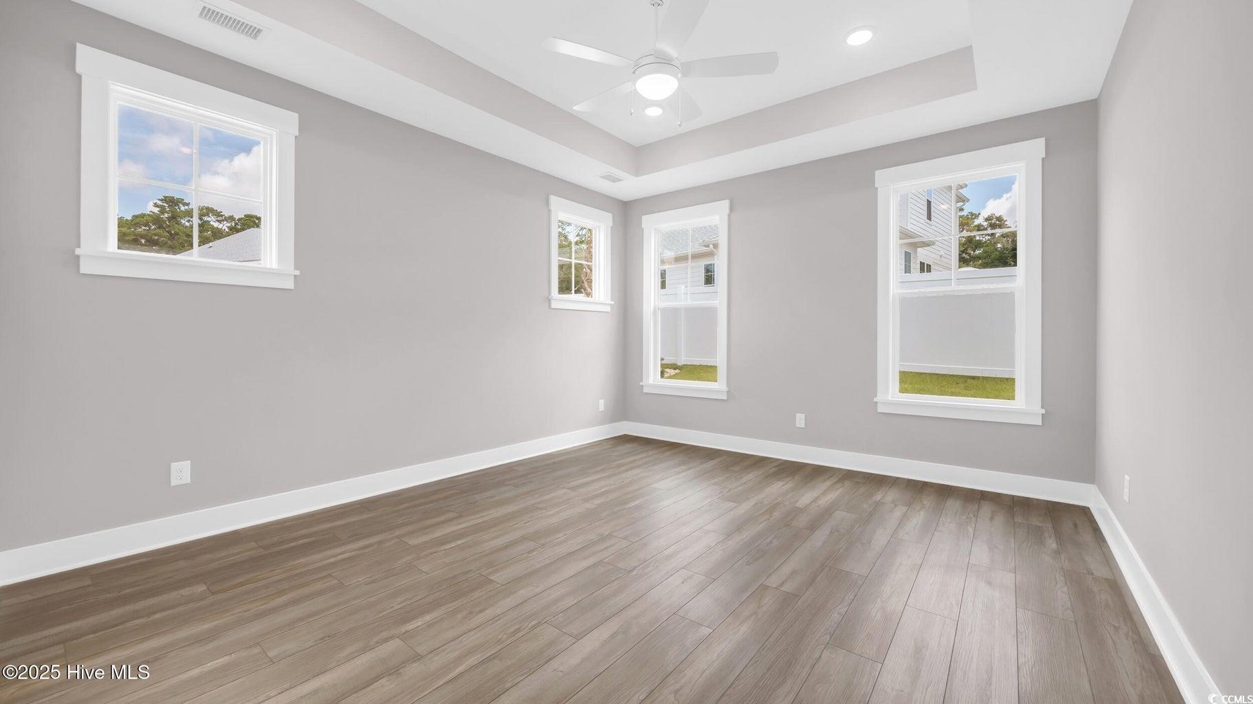 1529 Coastal Cove Ln