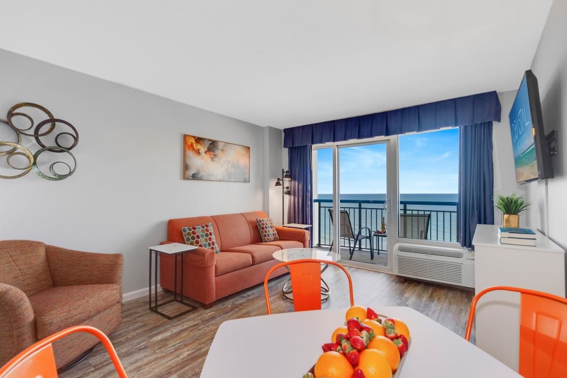 2300 N Ocean Blvd. N 938