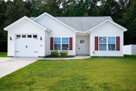 Photo of 393 Shallow Cove Dr, Conway, SC 29527 (MLS # 2622643)