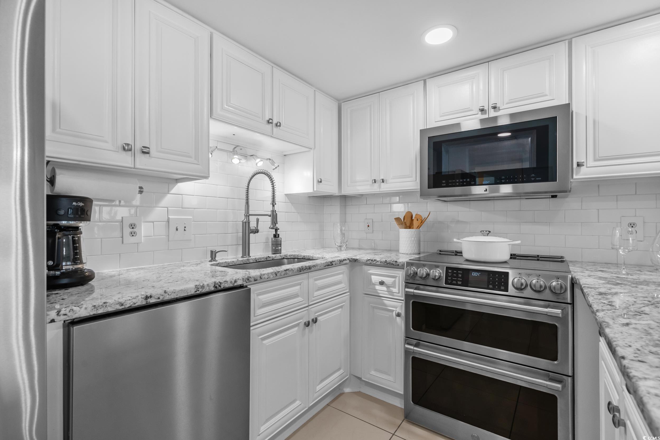 5511 N Ocean Blvd. 1801
