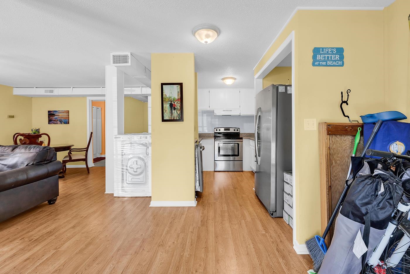 726 Juniper Dr.