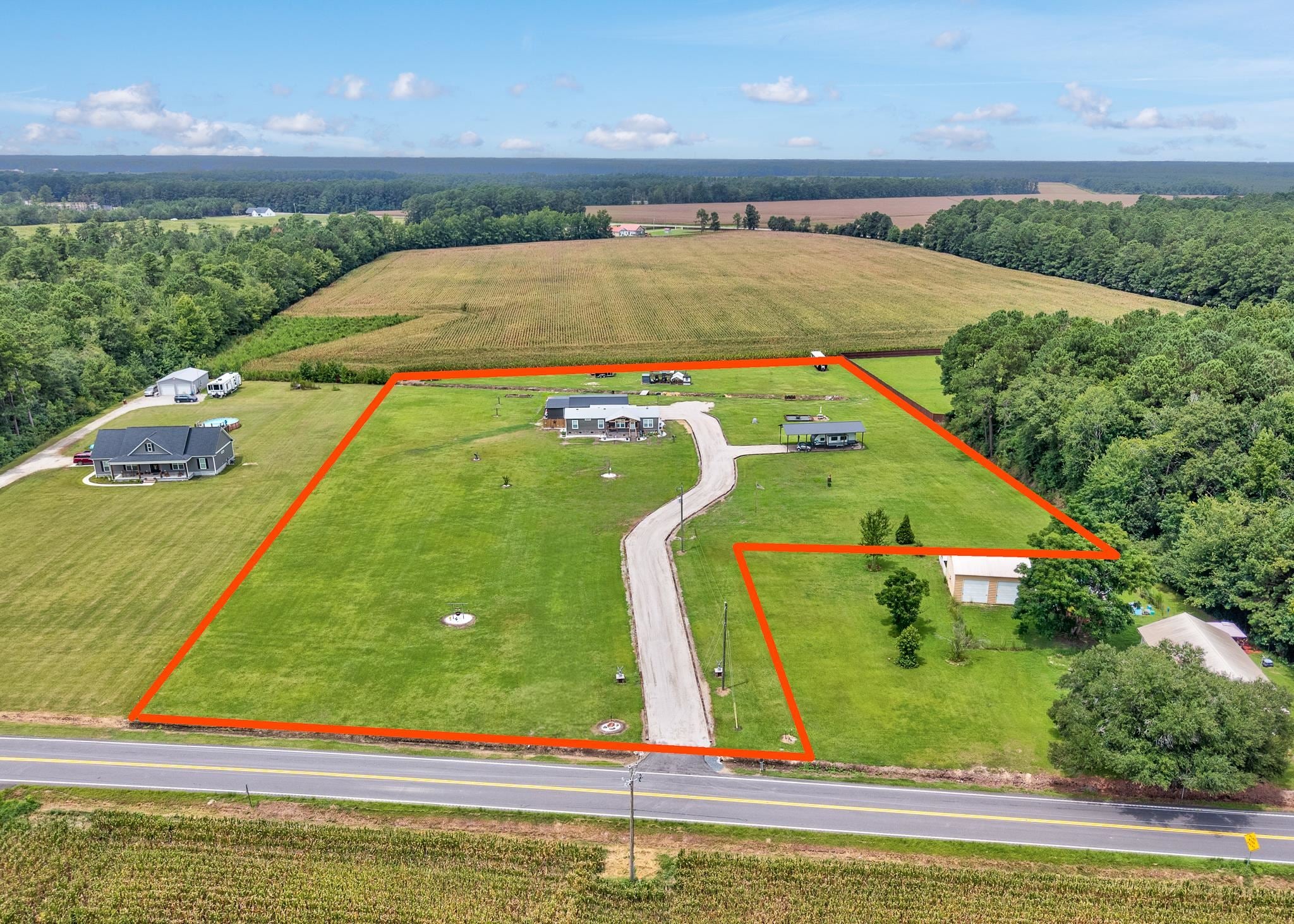 7583 Highway 66