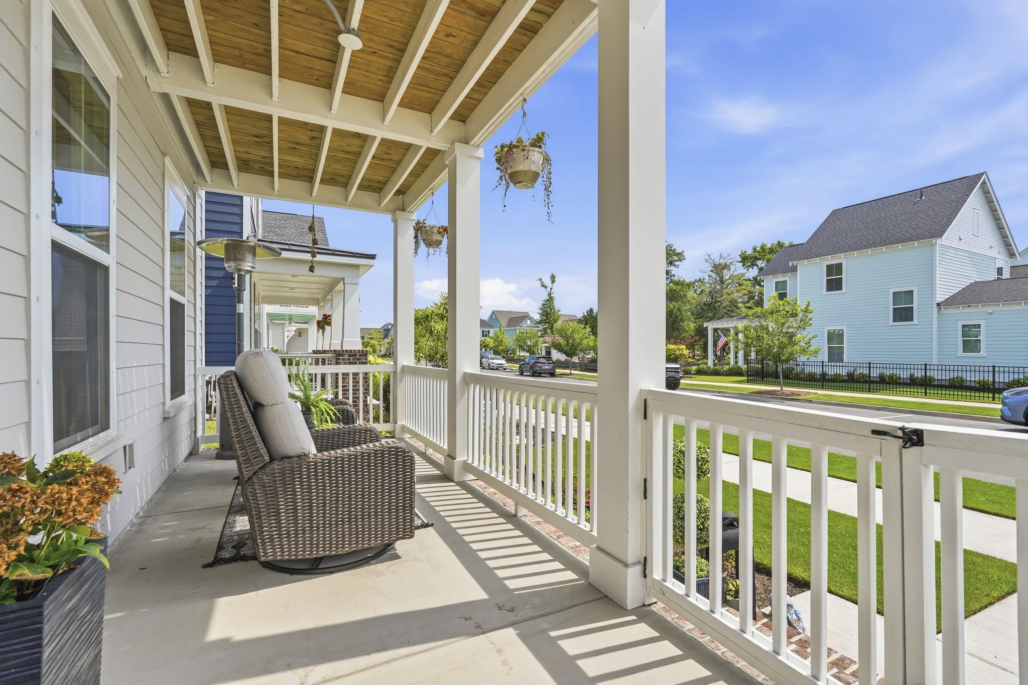 481 Ayrhill Loop