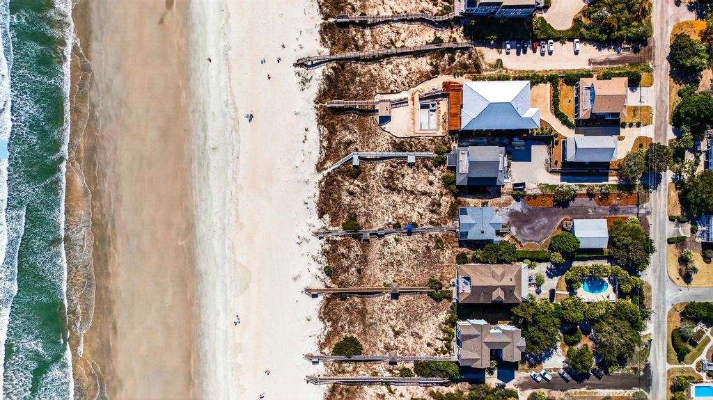 Photo of 580 Parker Dr, Pawleys Island, SC 29585 (MLS # 2606189)