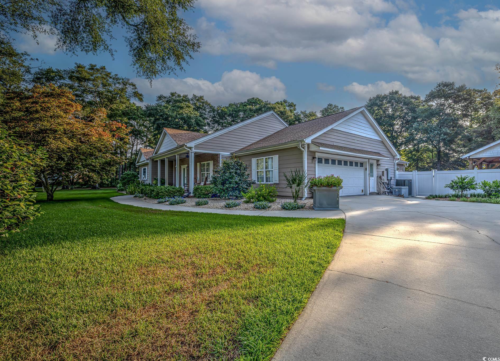121 Half Moon Trail