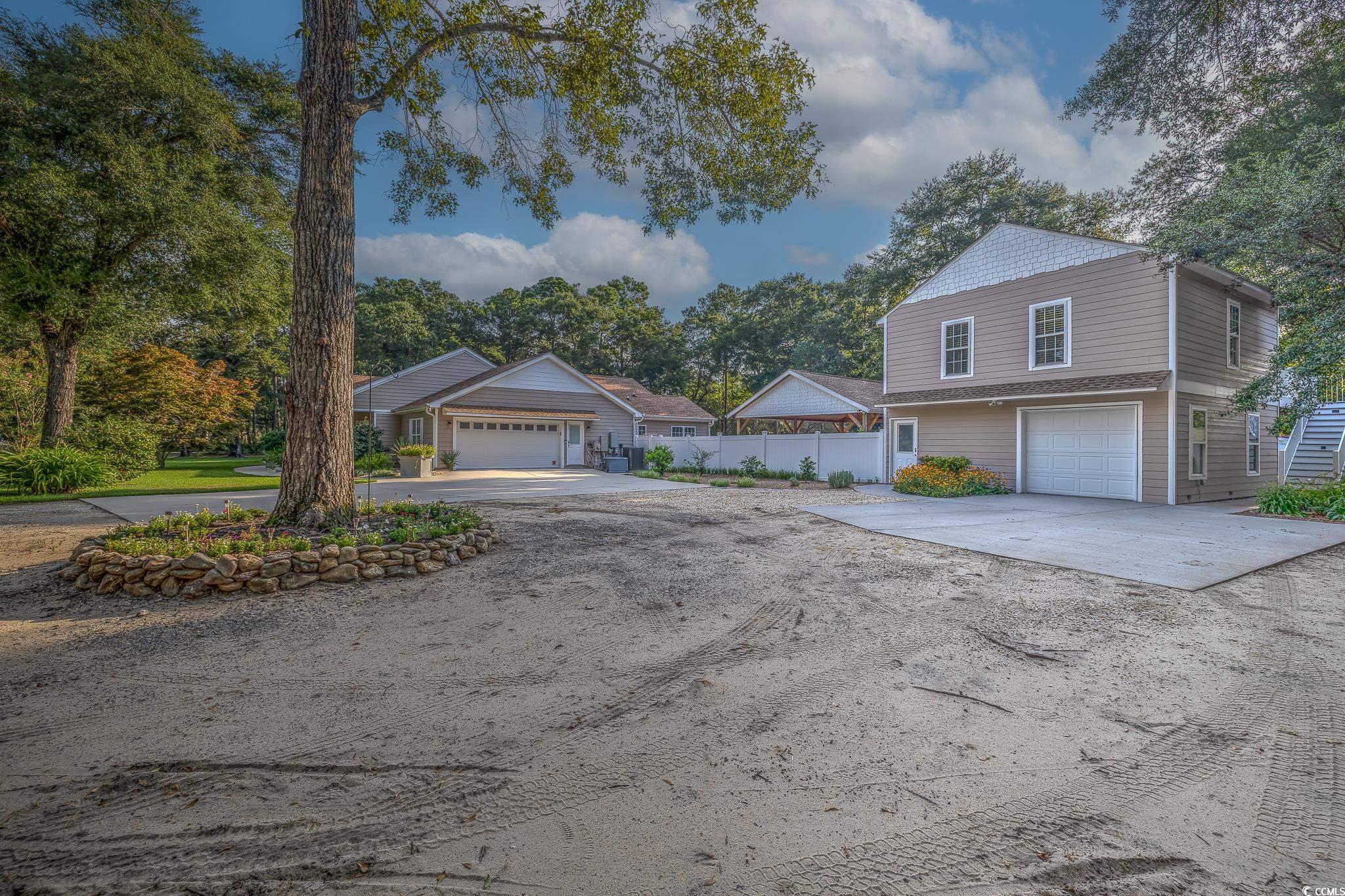 121 Half Moon Trail