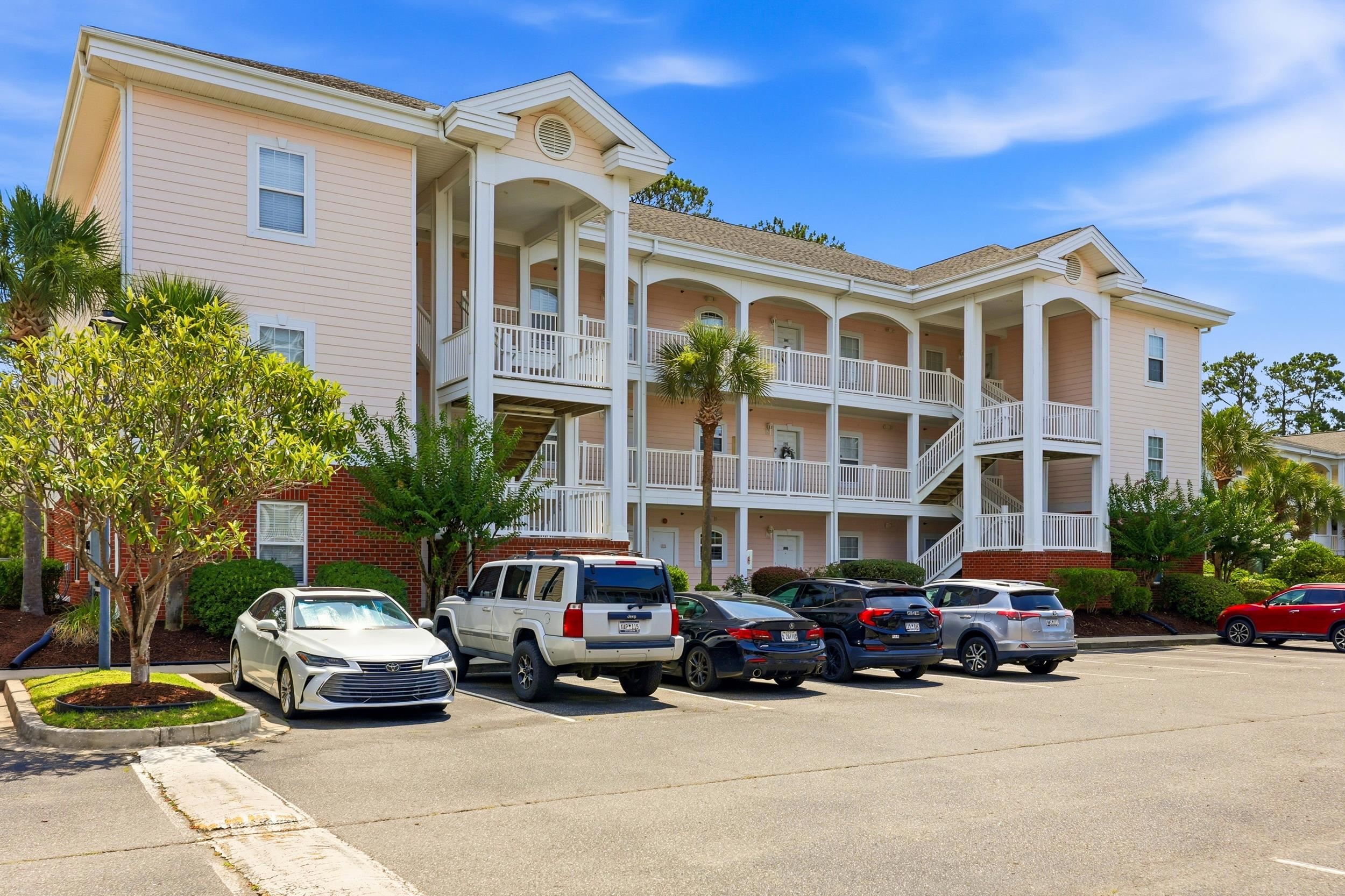 4141 Hibiscus Dr. 18-304