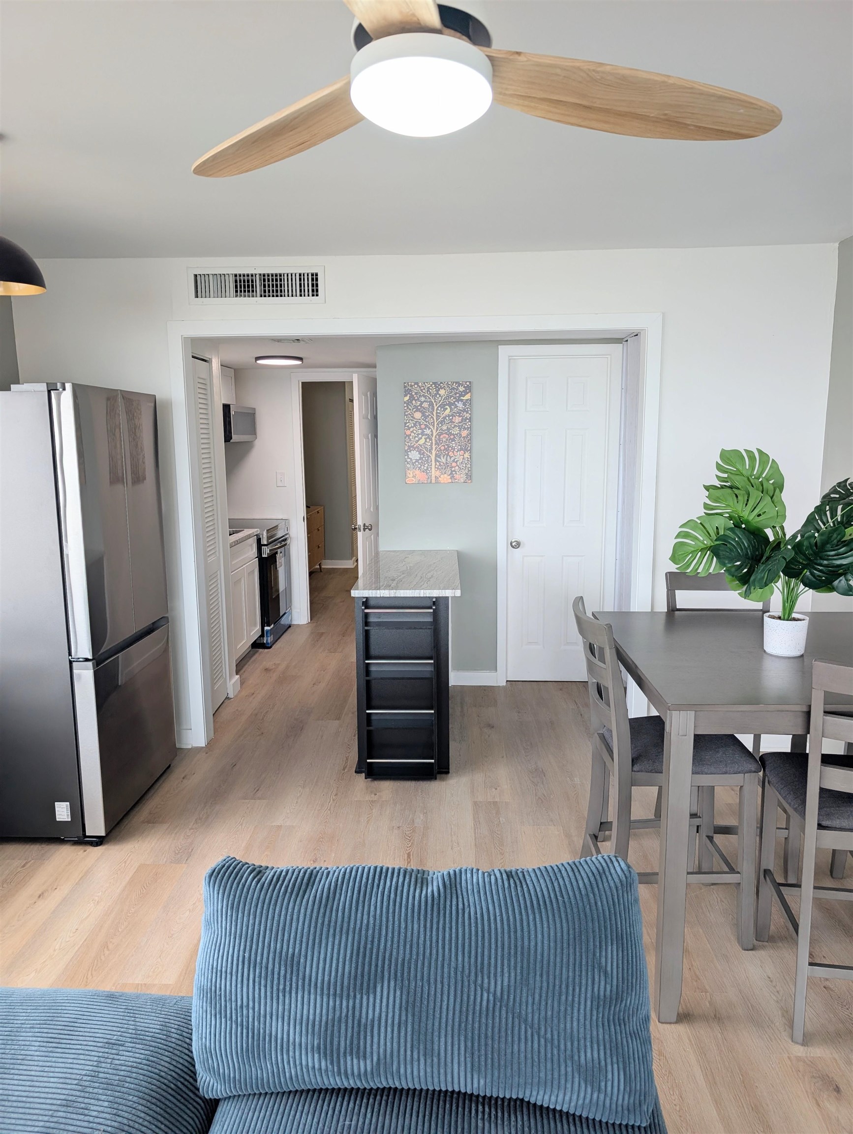 7500 N Ocean Blvd. 6120