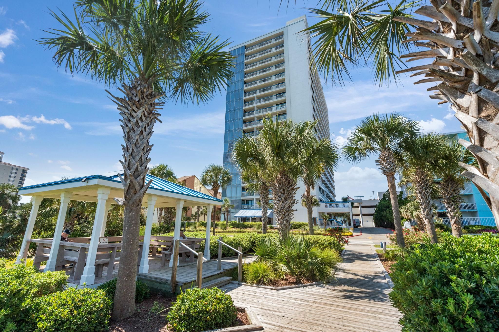 5511 N Ocean Blvd. 202