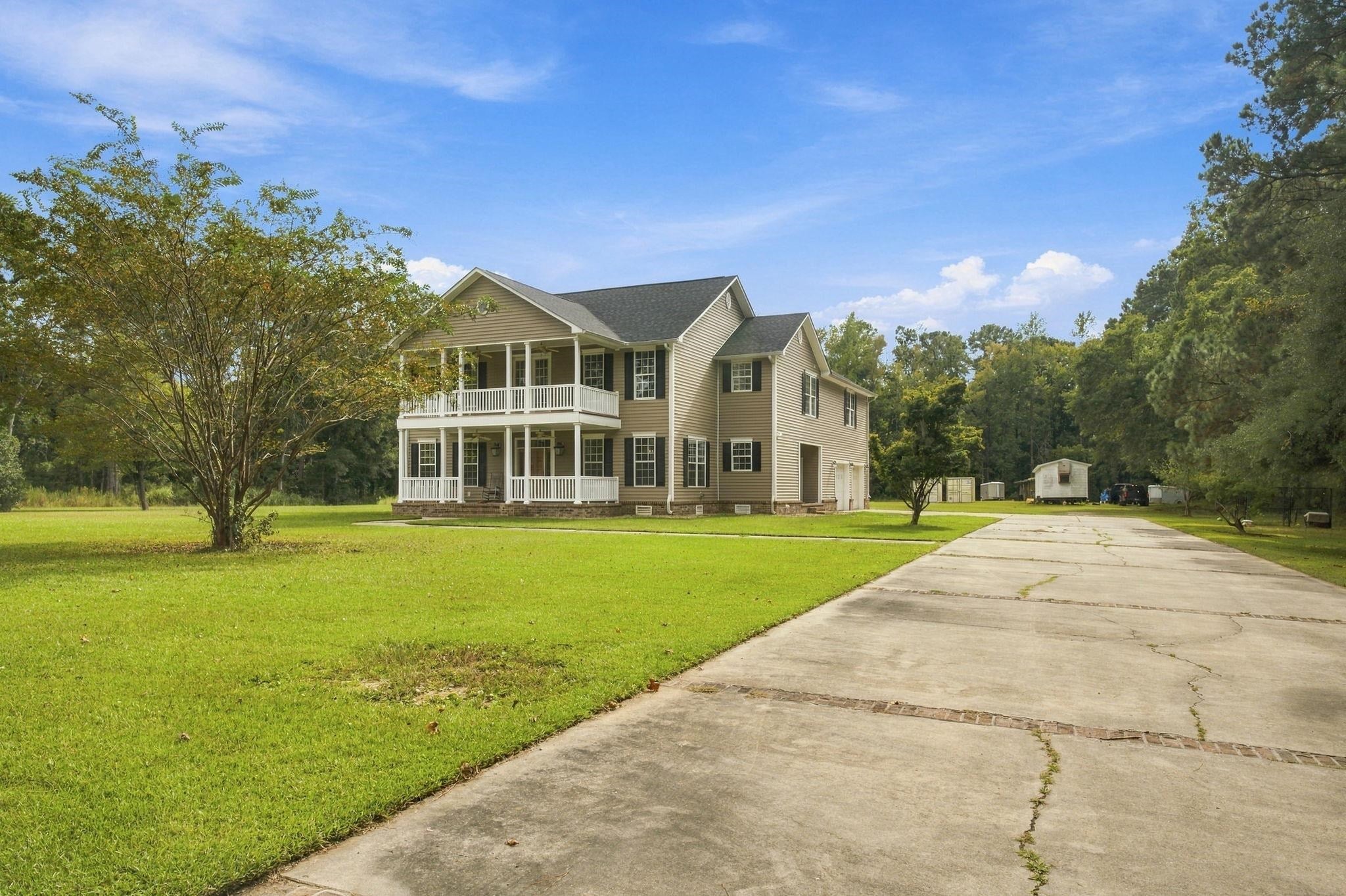101 Ascot Dr.