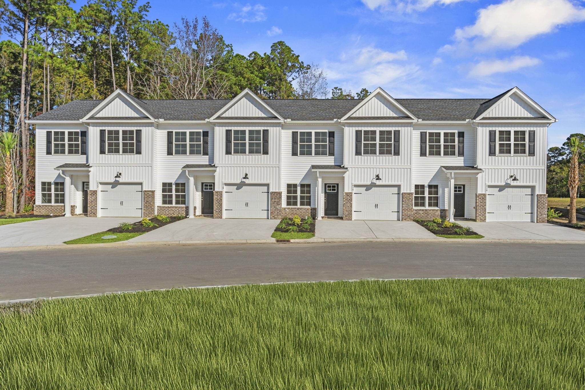 243 Buckwood Dr 26 END