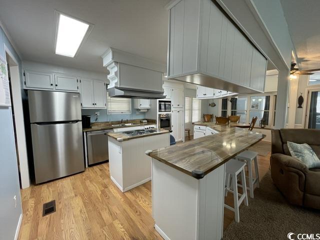 469 Sandpebble Dr.