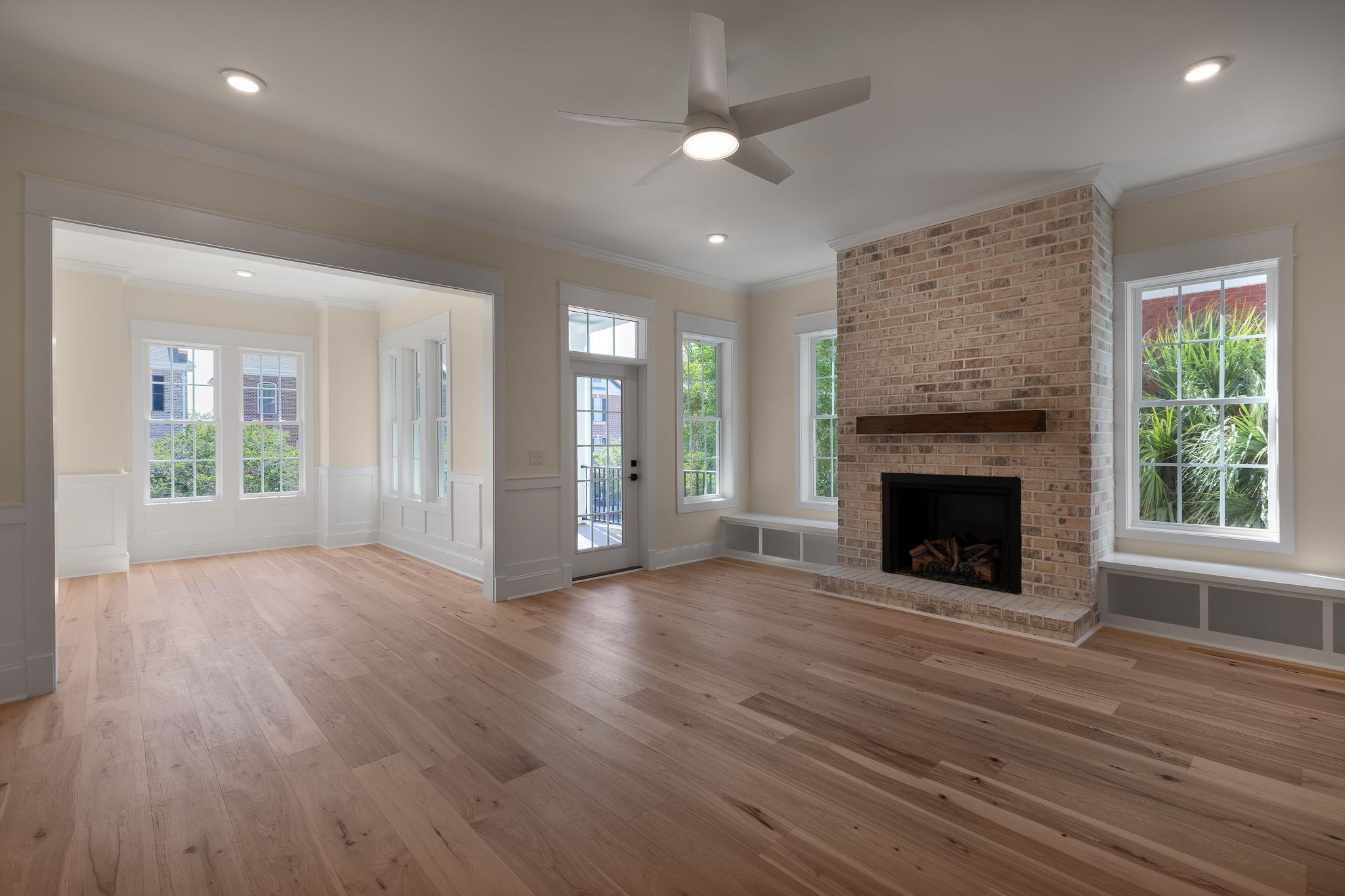 982 Farrow Pkwy. A