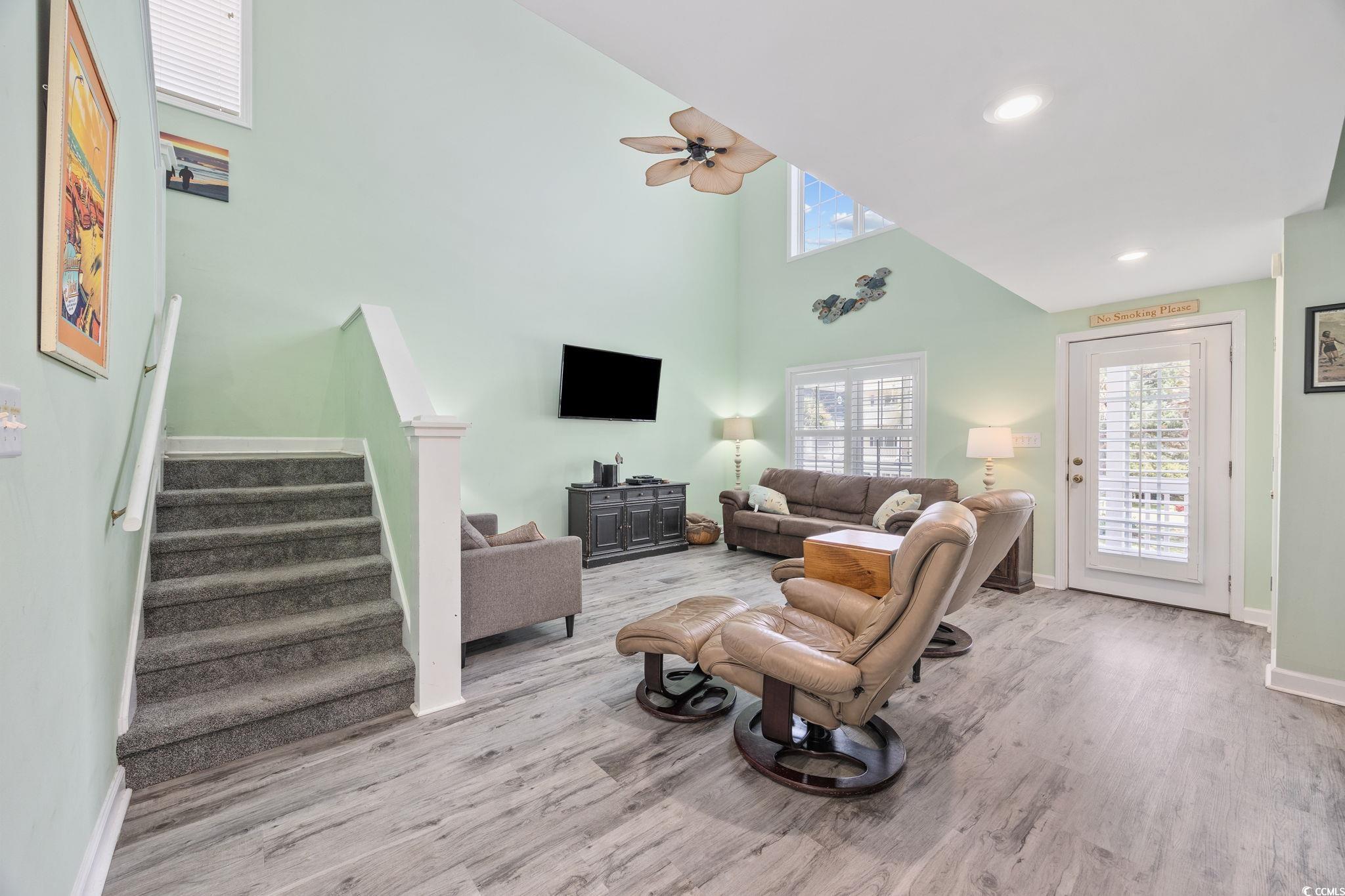 117 B 9th Ave. S