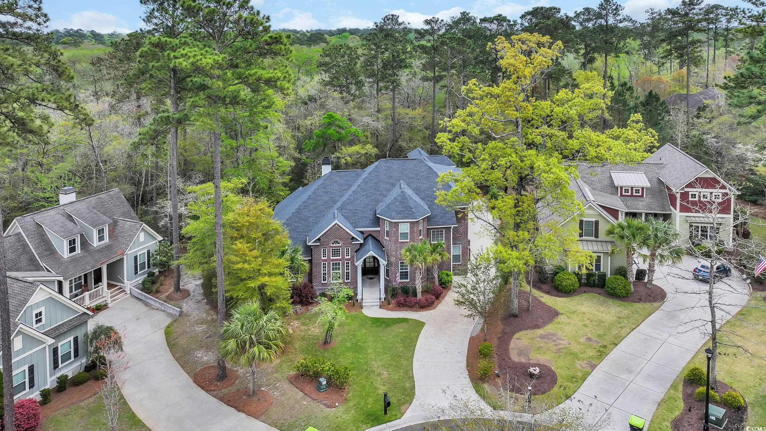 653 Whispering Pines Ct.