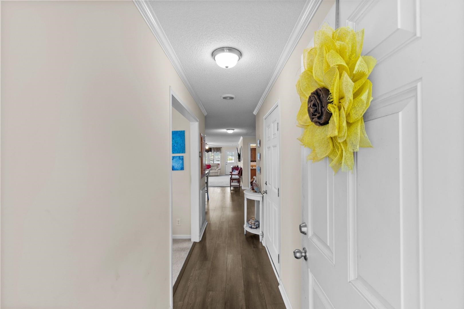222 Lakeside Crossing Dr.