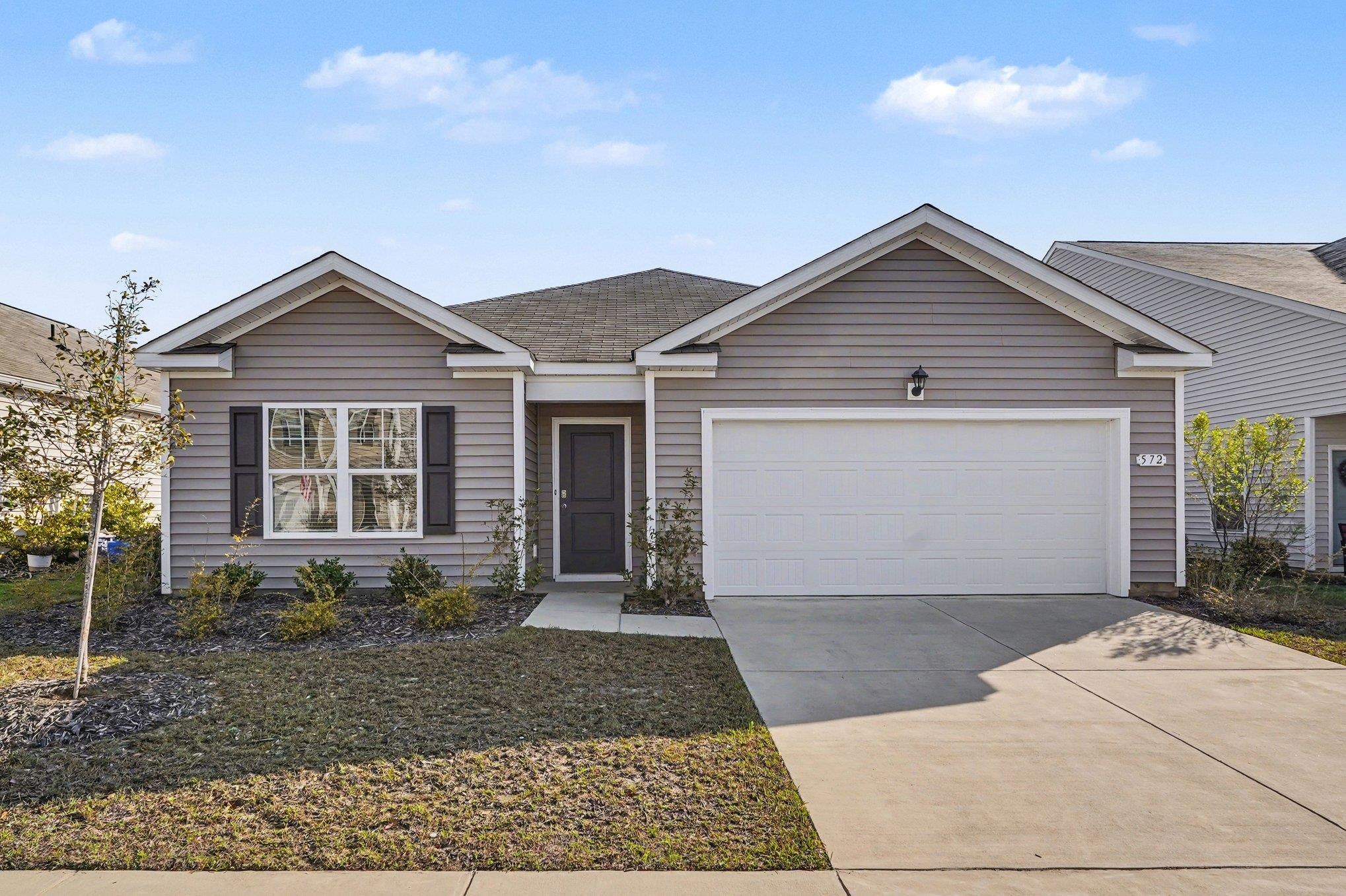 572 Woodland Farms Circle