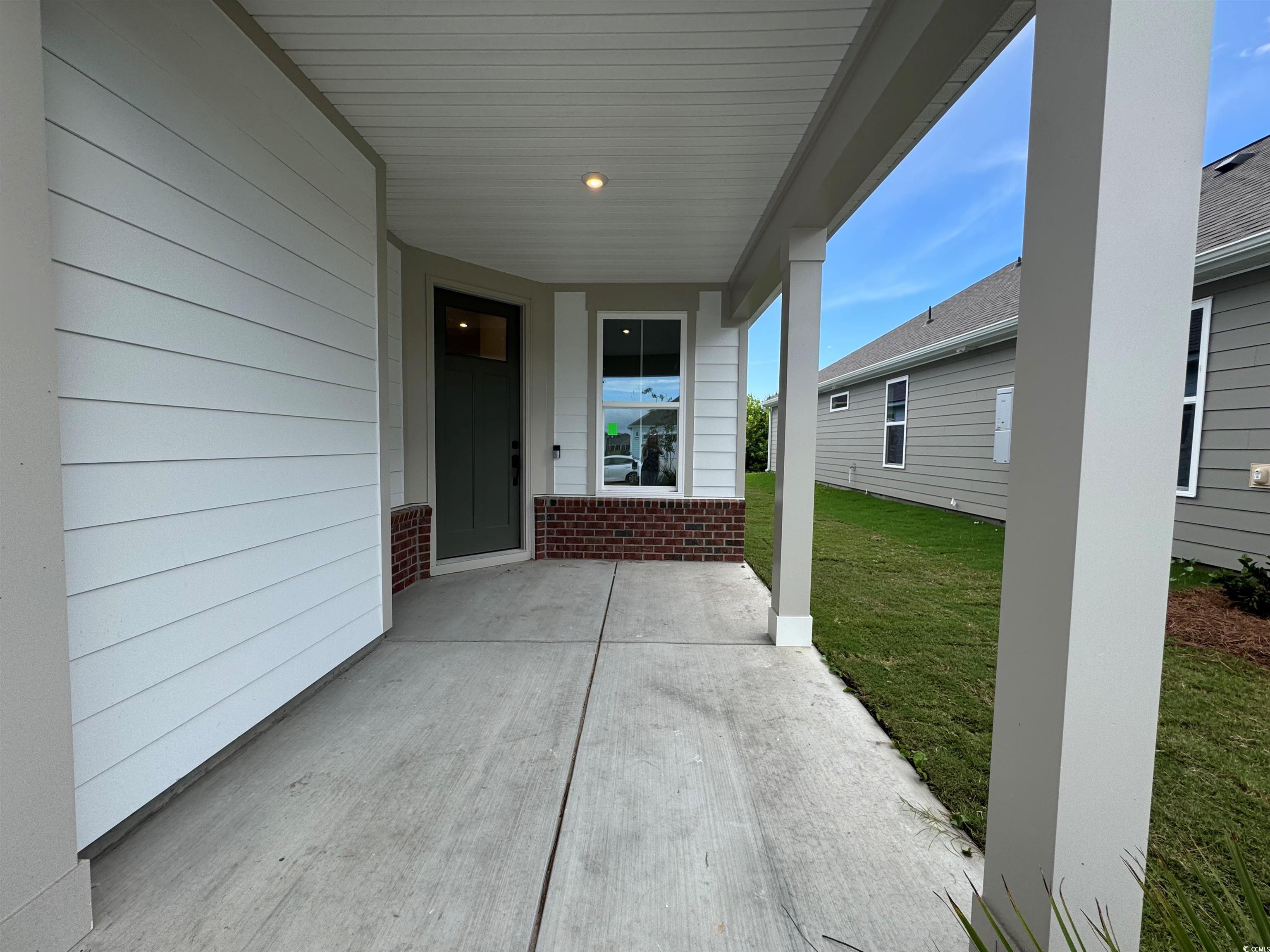 1221 Lady Bird Way