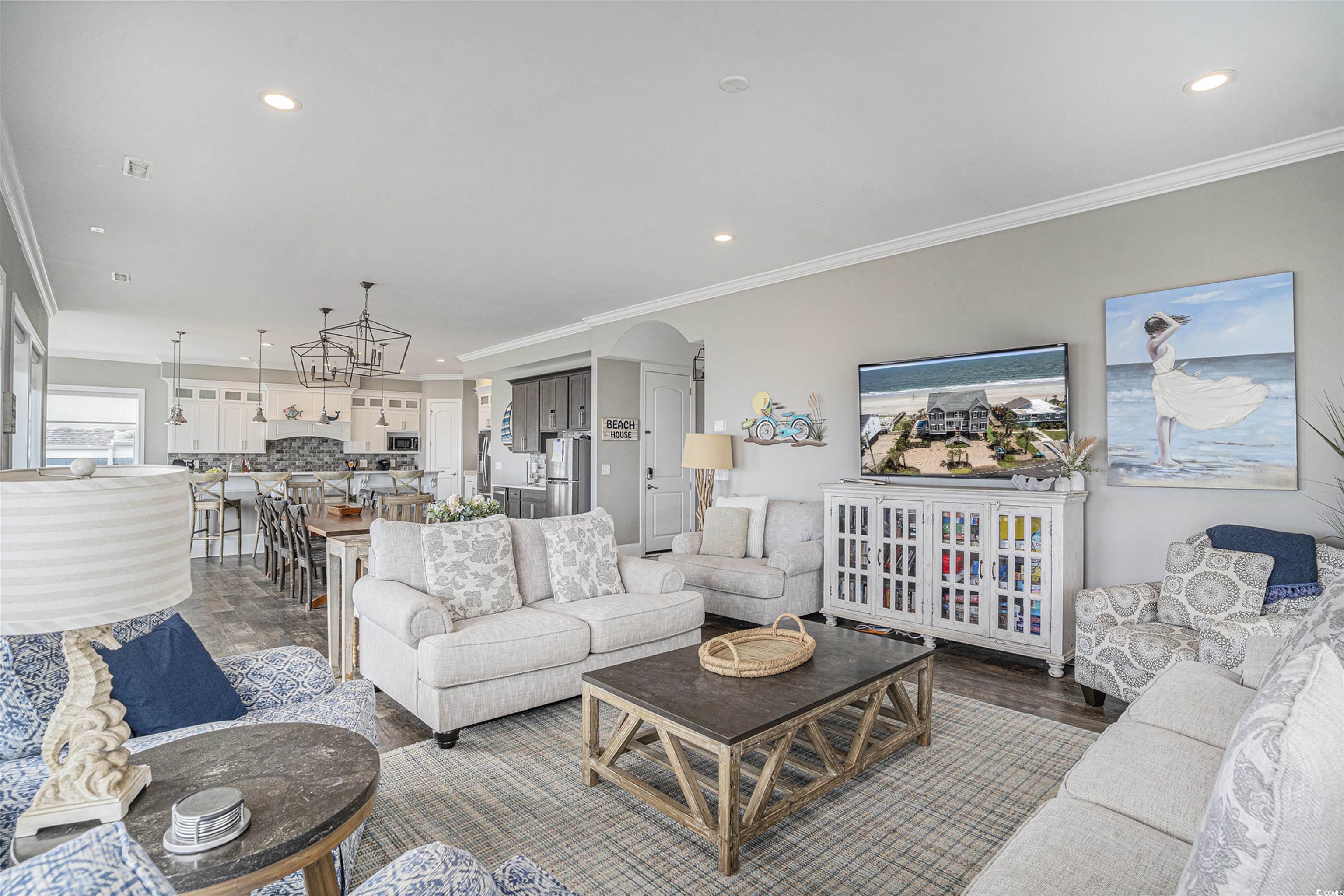 1907 S Waccamaw Dr.