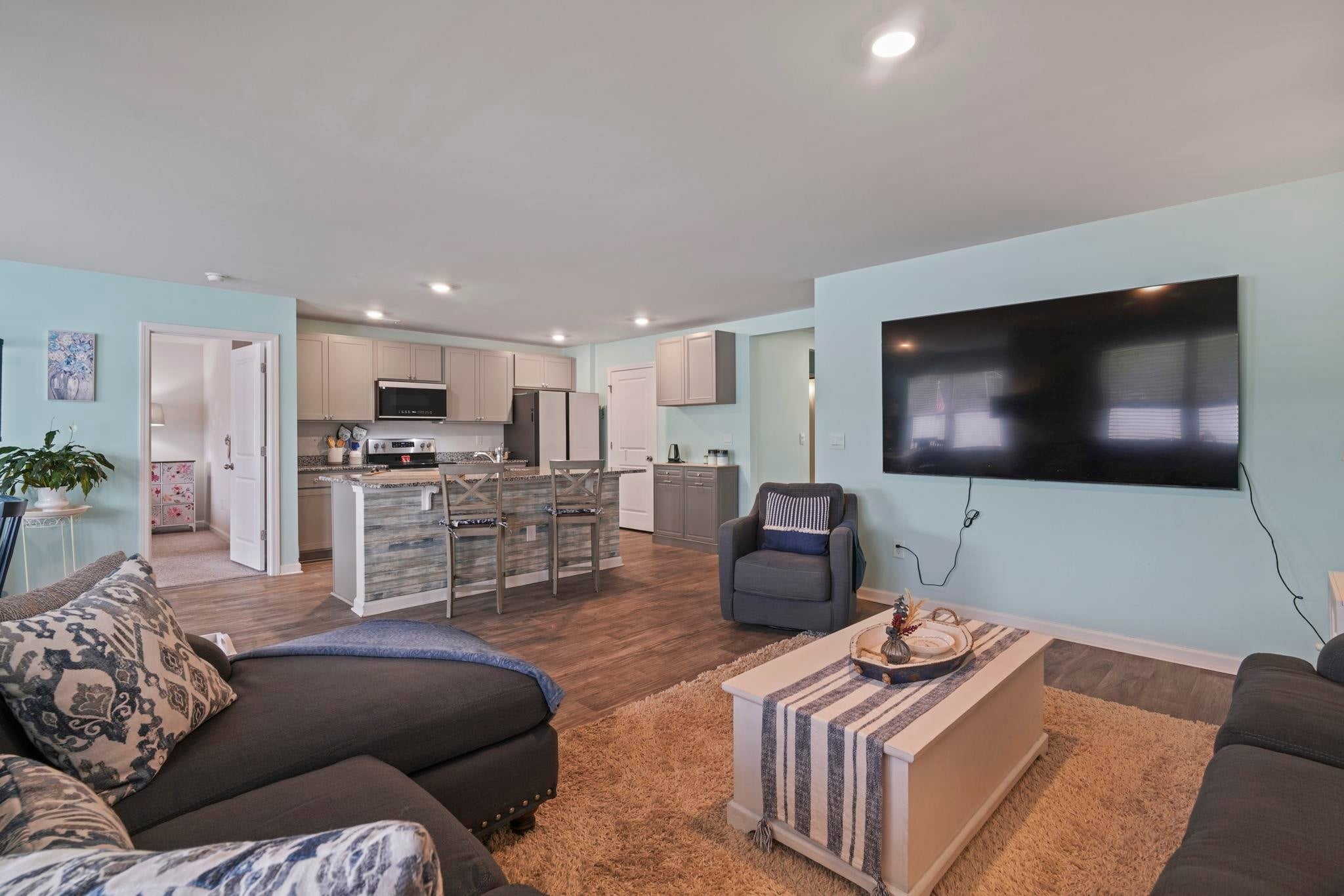 734 Woodland Farms Circle