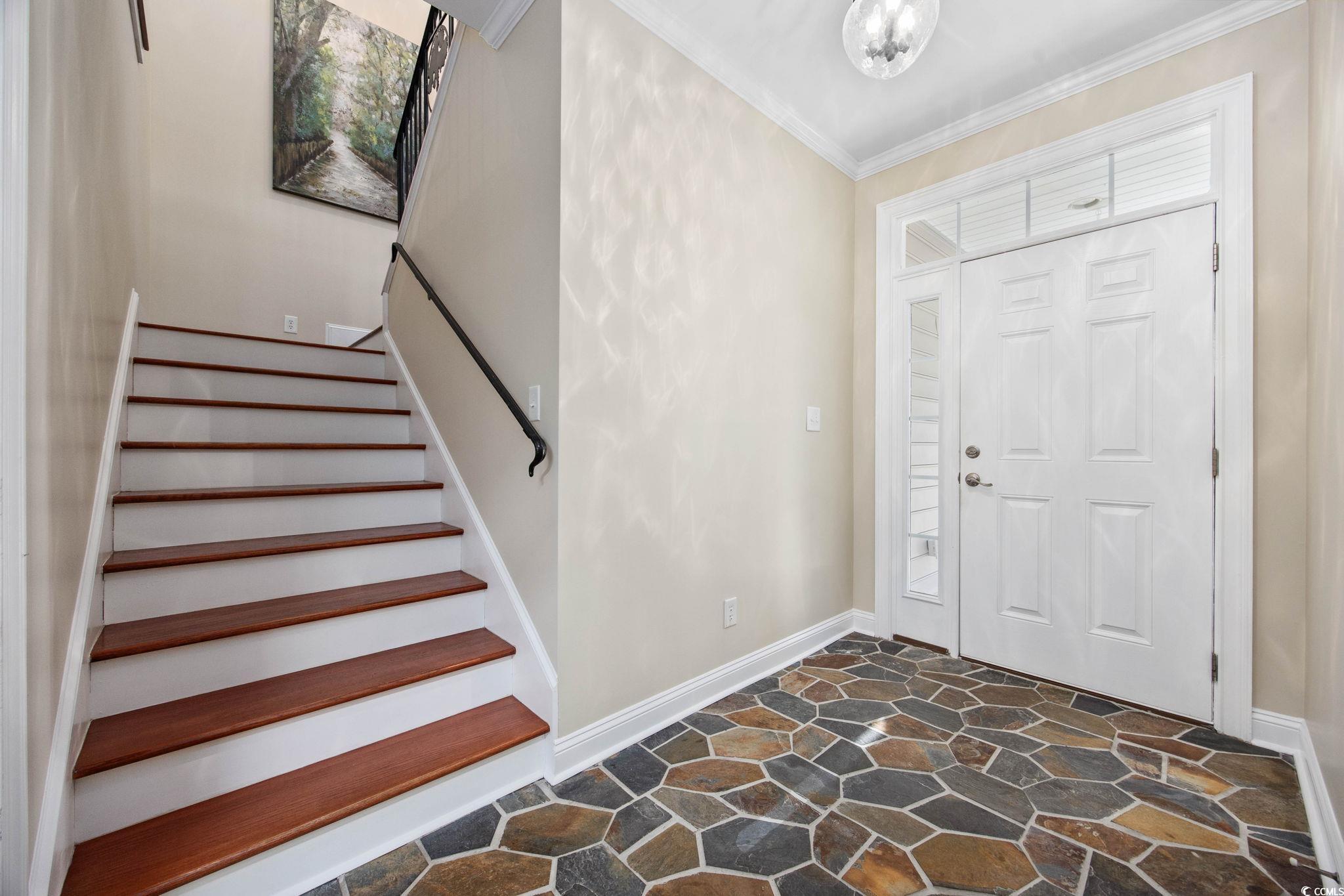 112 Charles Towne Ln.