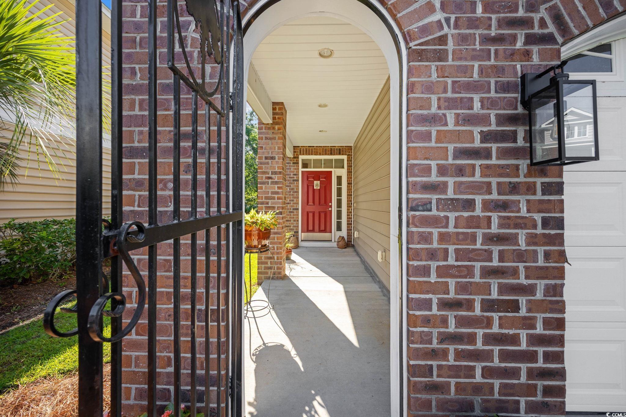 112 Charles Towne Ln.