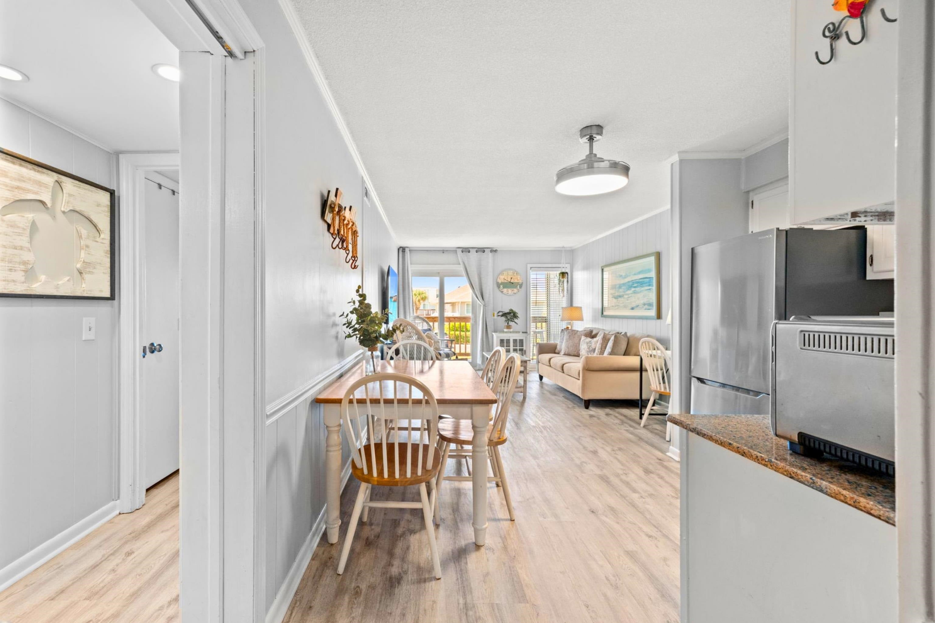 277 W First St. 1J