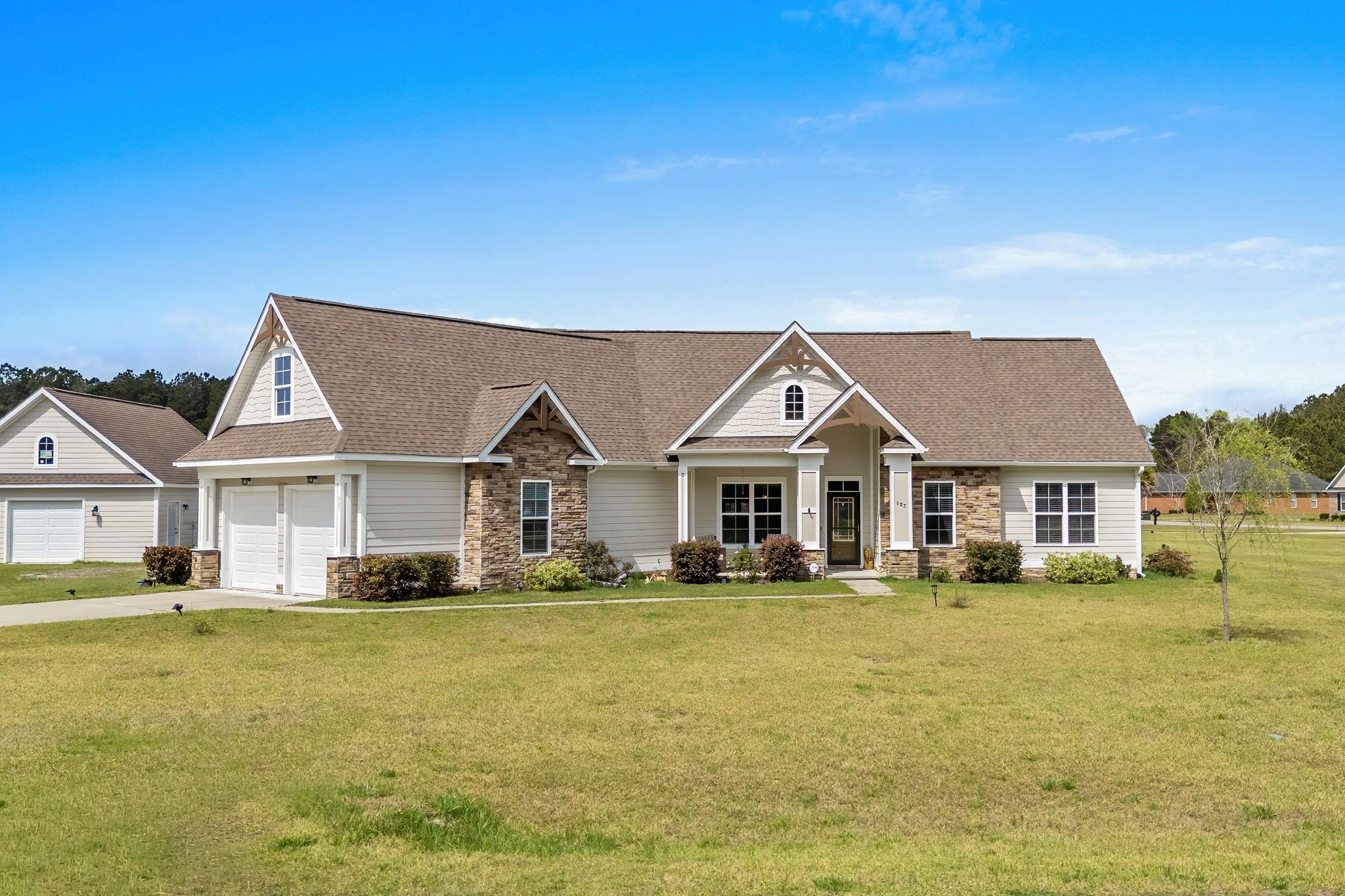 687 Tiger Paw Rd.