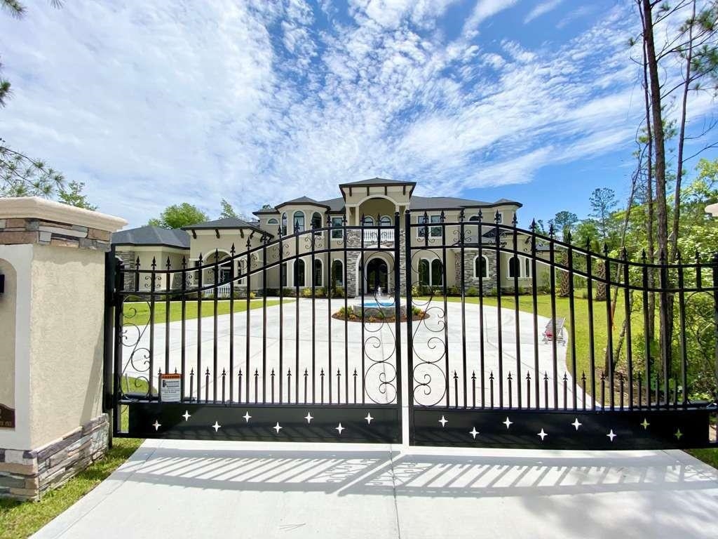 292 Prince Creek Pkwy.