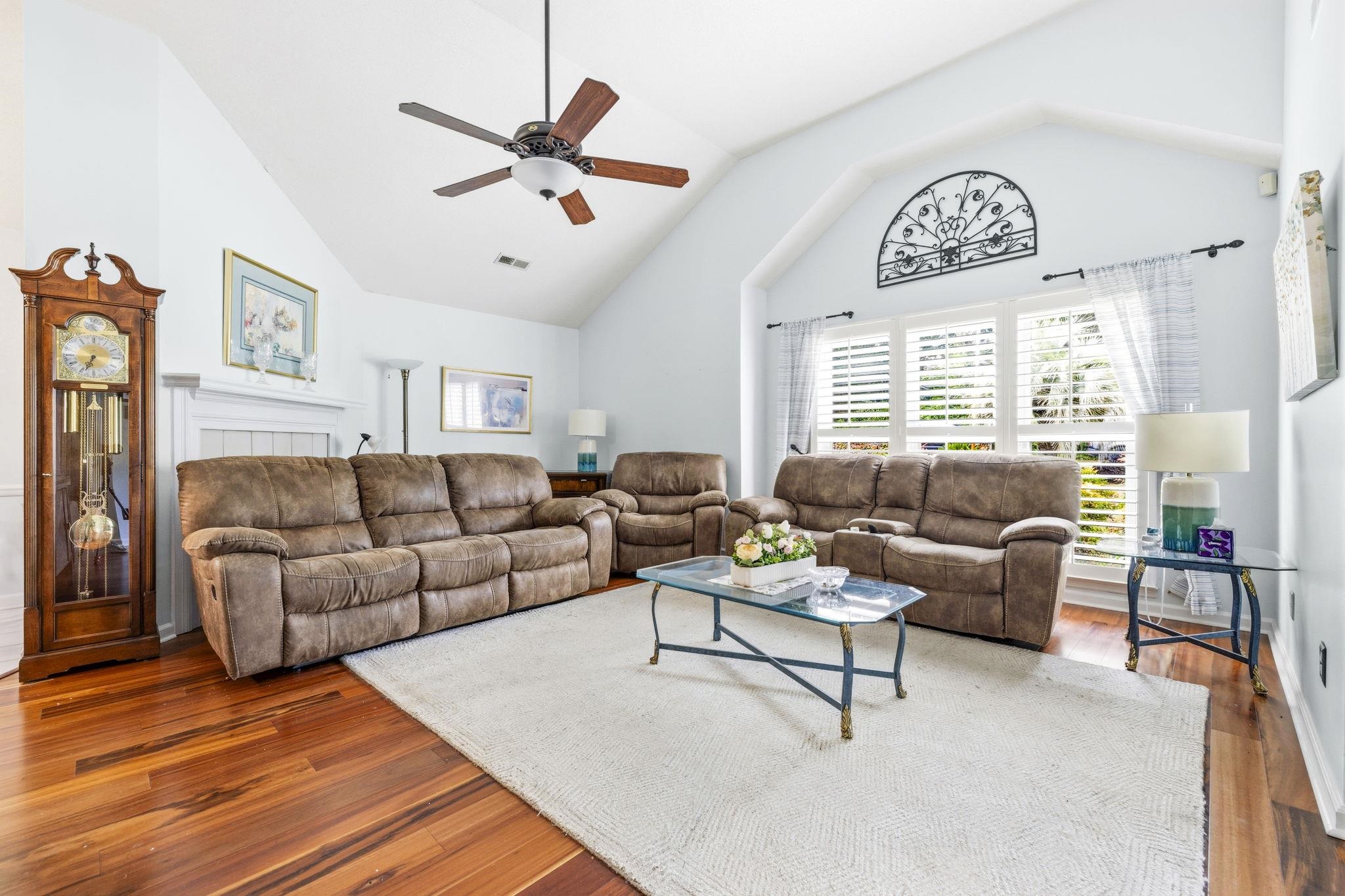 1488 Bessent Ave.