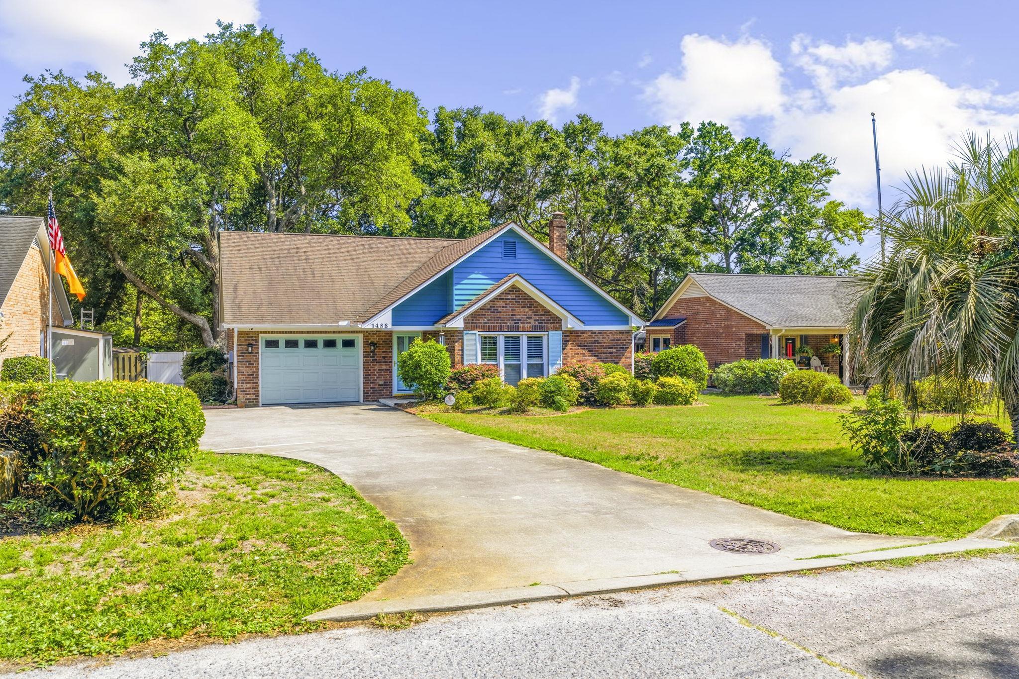 1488 Bessent Ave.
