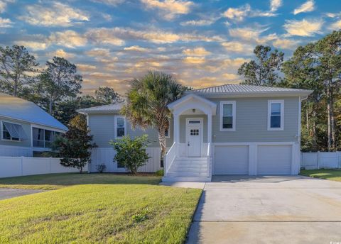 A home in Pawleys Island