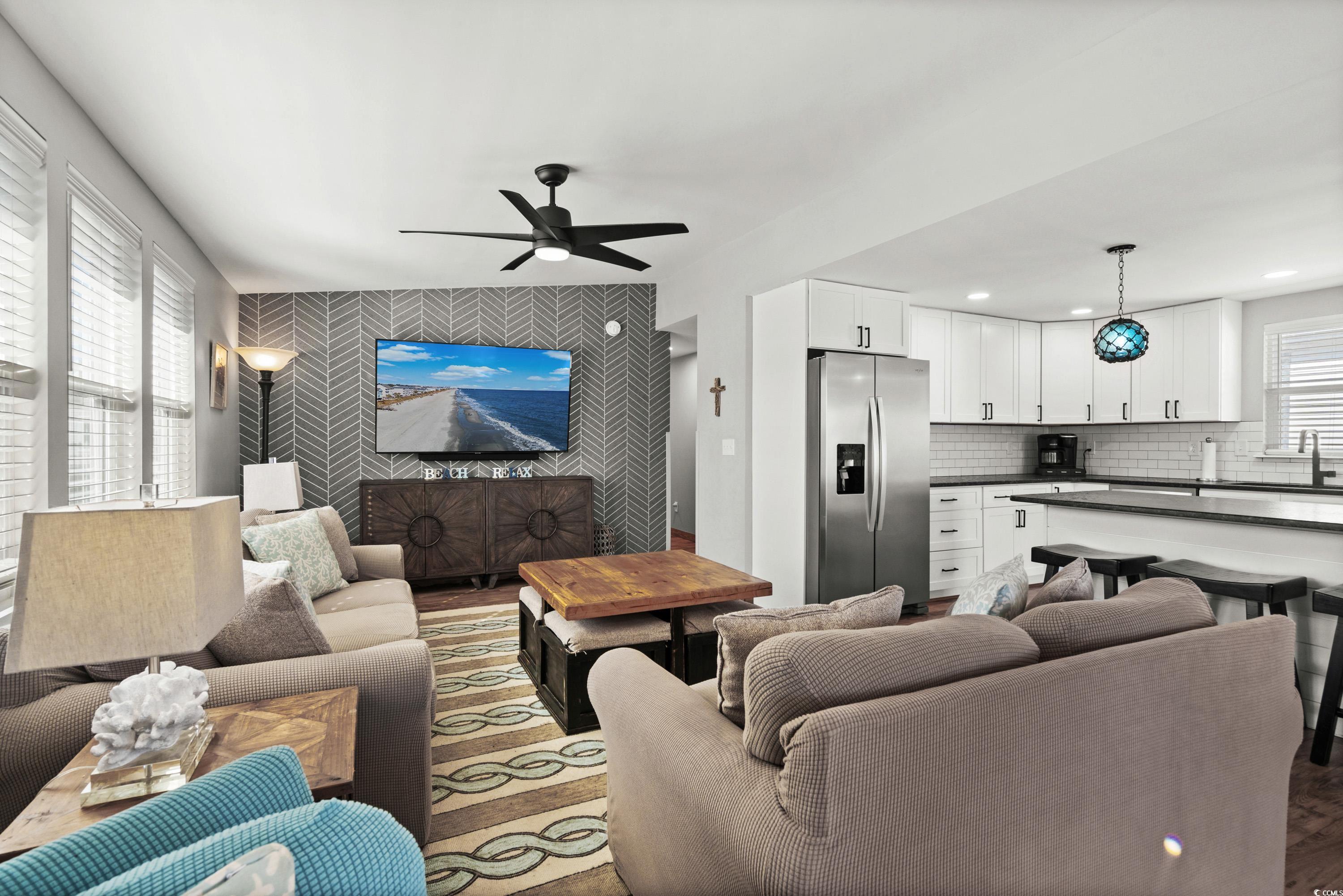 2118 Lark Dr.