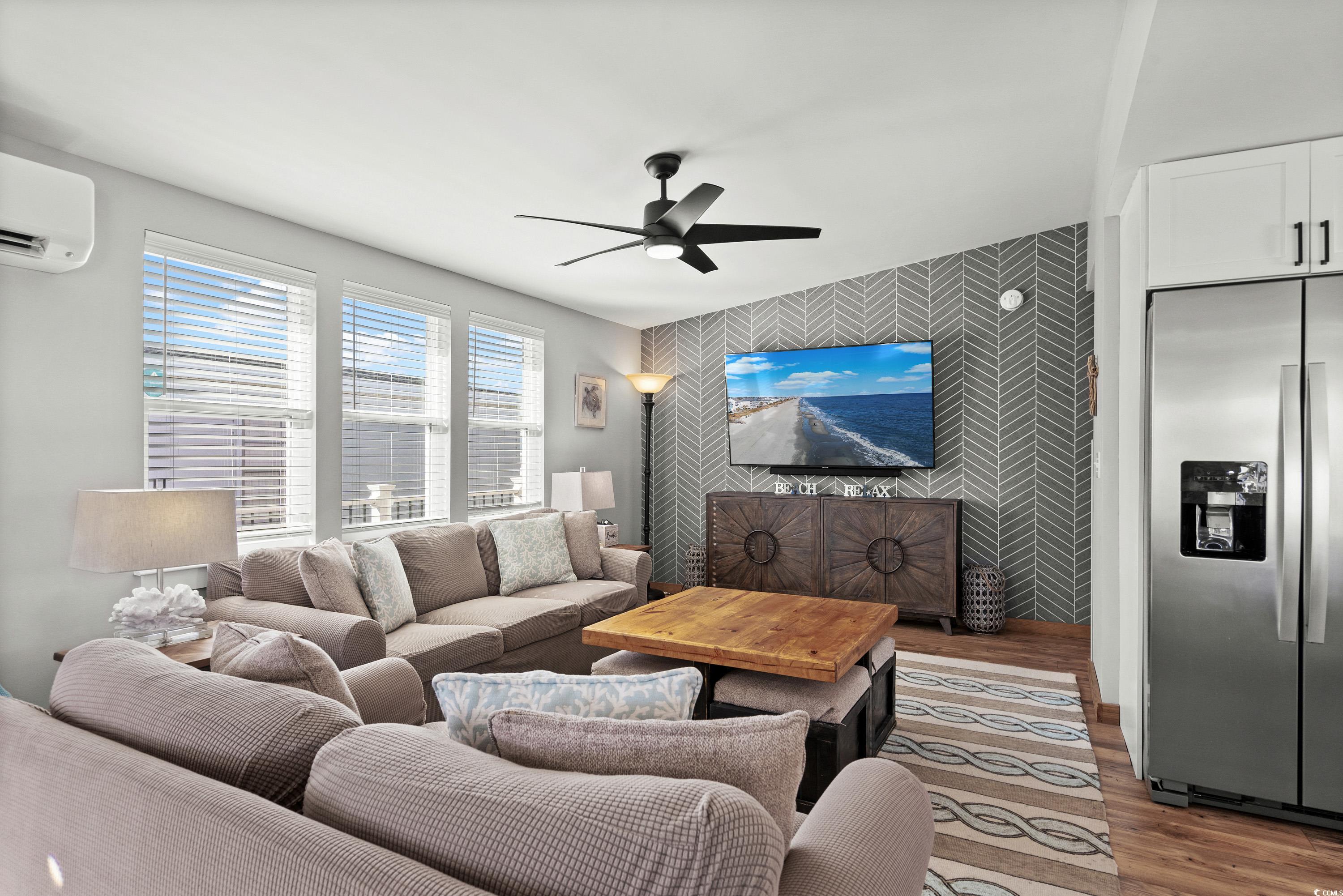 2118 Lark Dr.