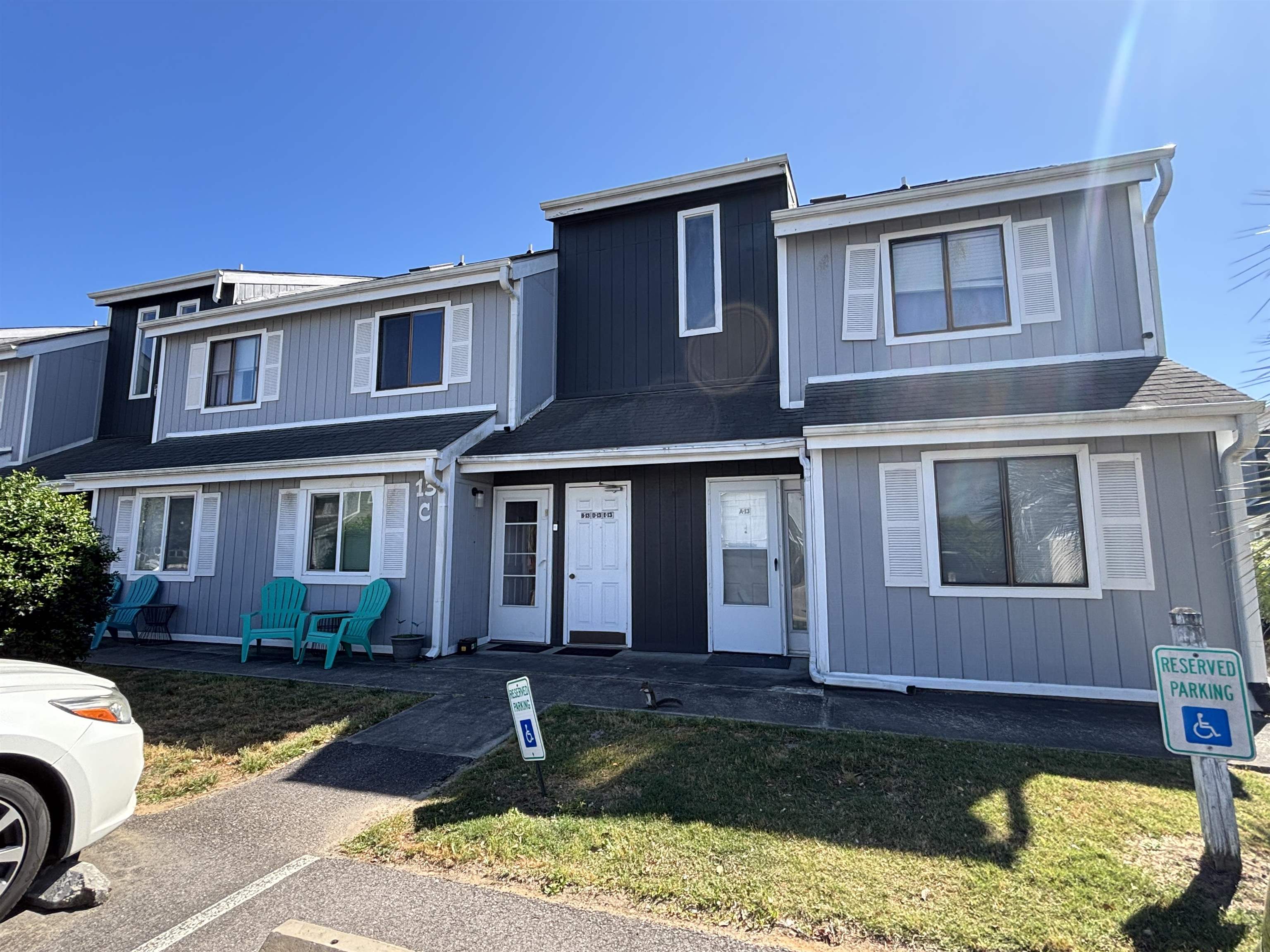 3700 Golf Colony Lane 13-D