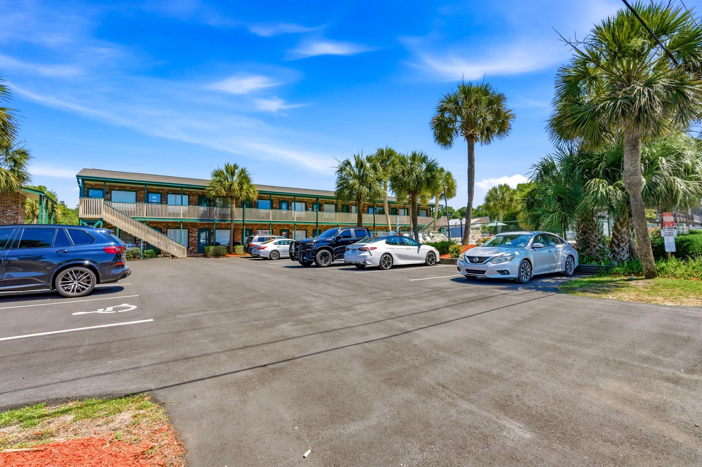 4516 Seaview St. 33