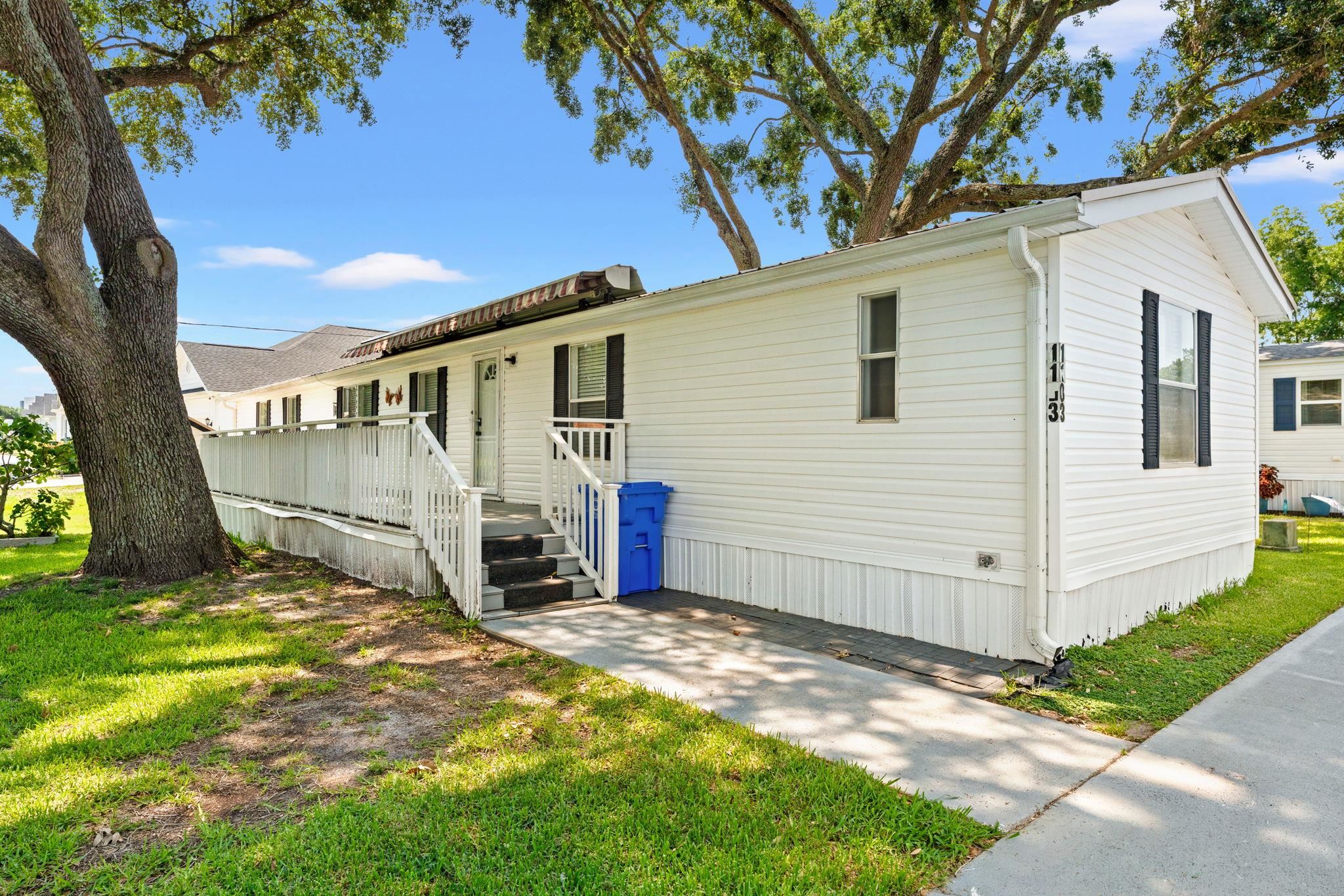 1103 Lissie Ln.