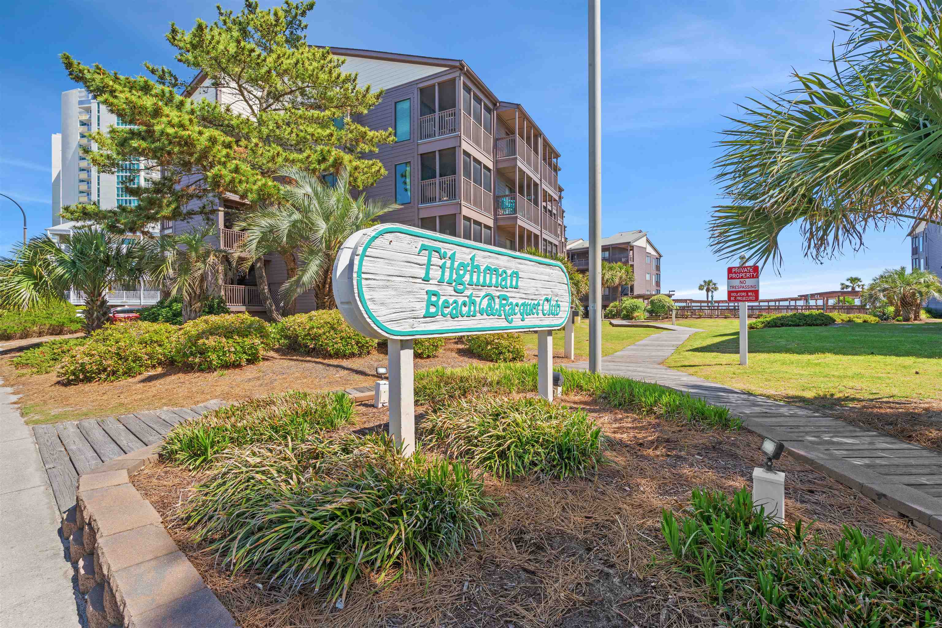 201 North Ocean Blvd. 138