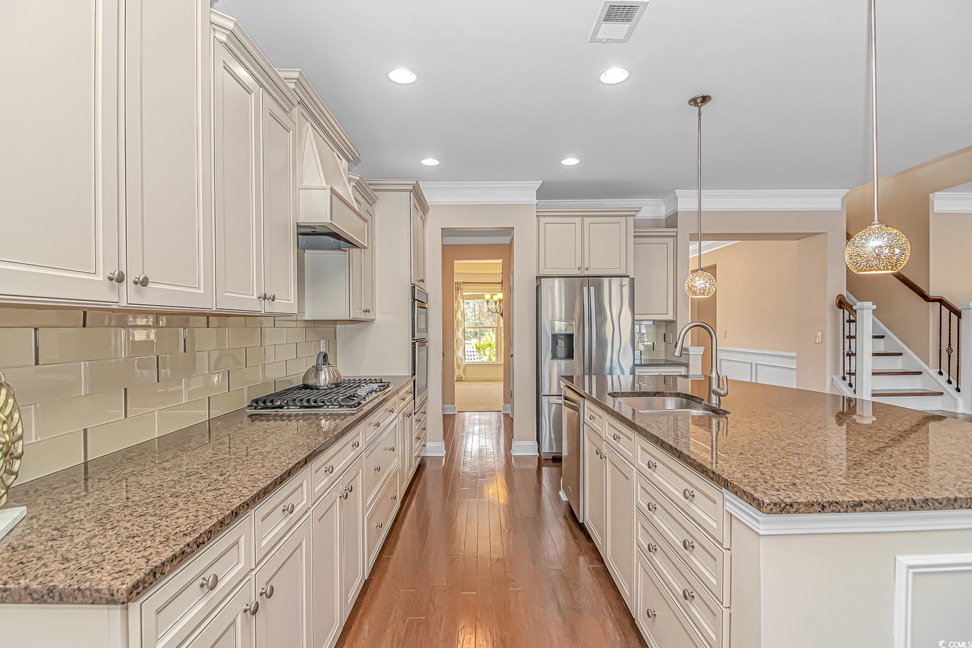 2526 Great Scott Dr.